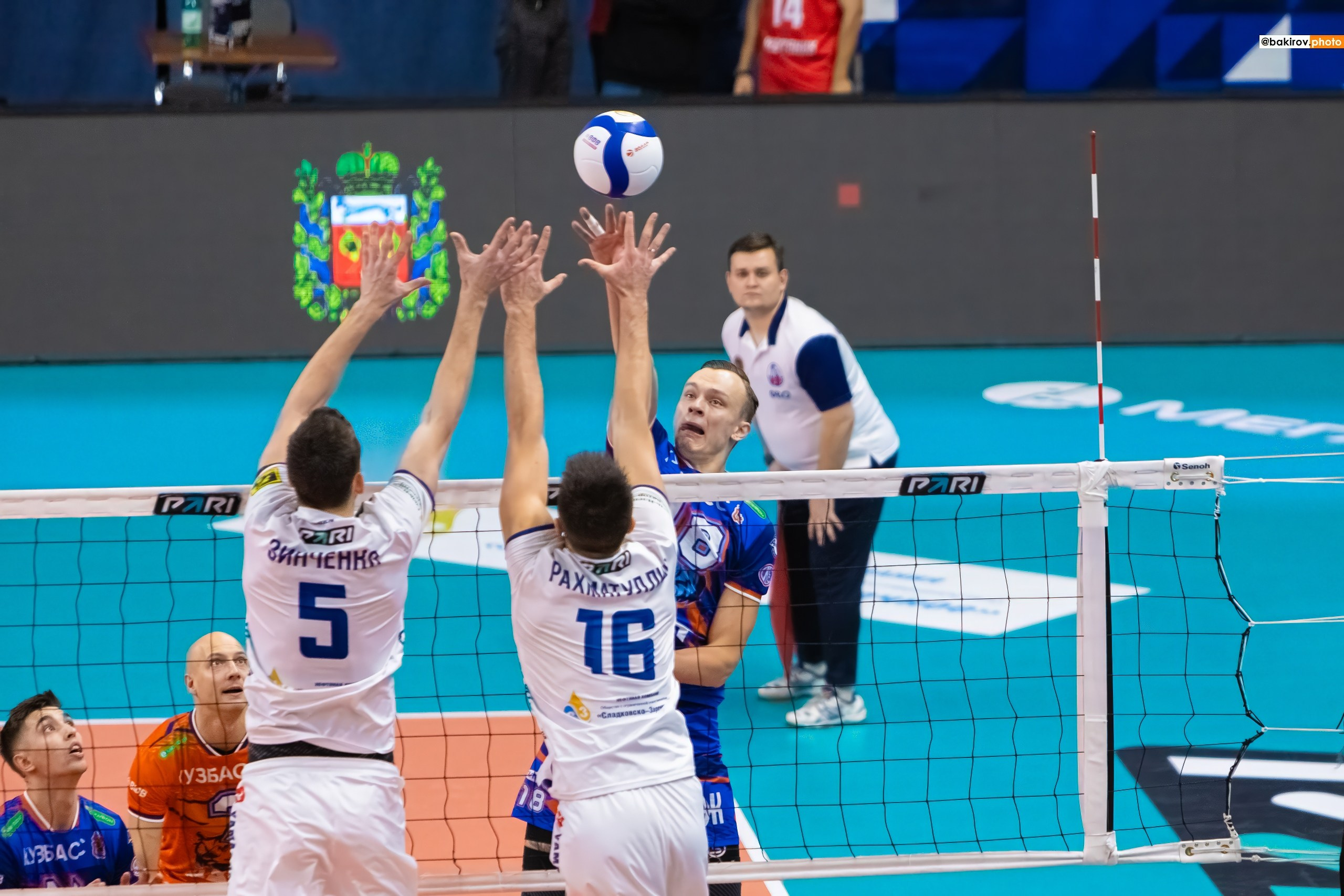 06.11 Волейбол. Нефтяник-Кузбасс. Команда специалистов в мире фотографии и видео. Детский фотограф, семейный фотограф