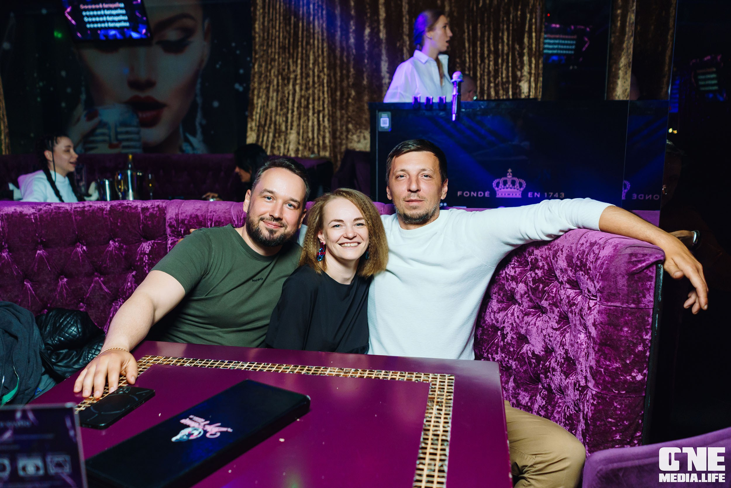 Фоторепортаж из караоке-клуба Эйфория. One Media Life: фоторепортажи, фотоотчеты с мероприятий и заведений