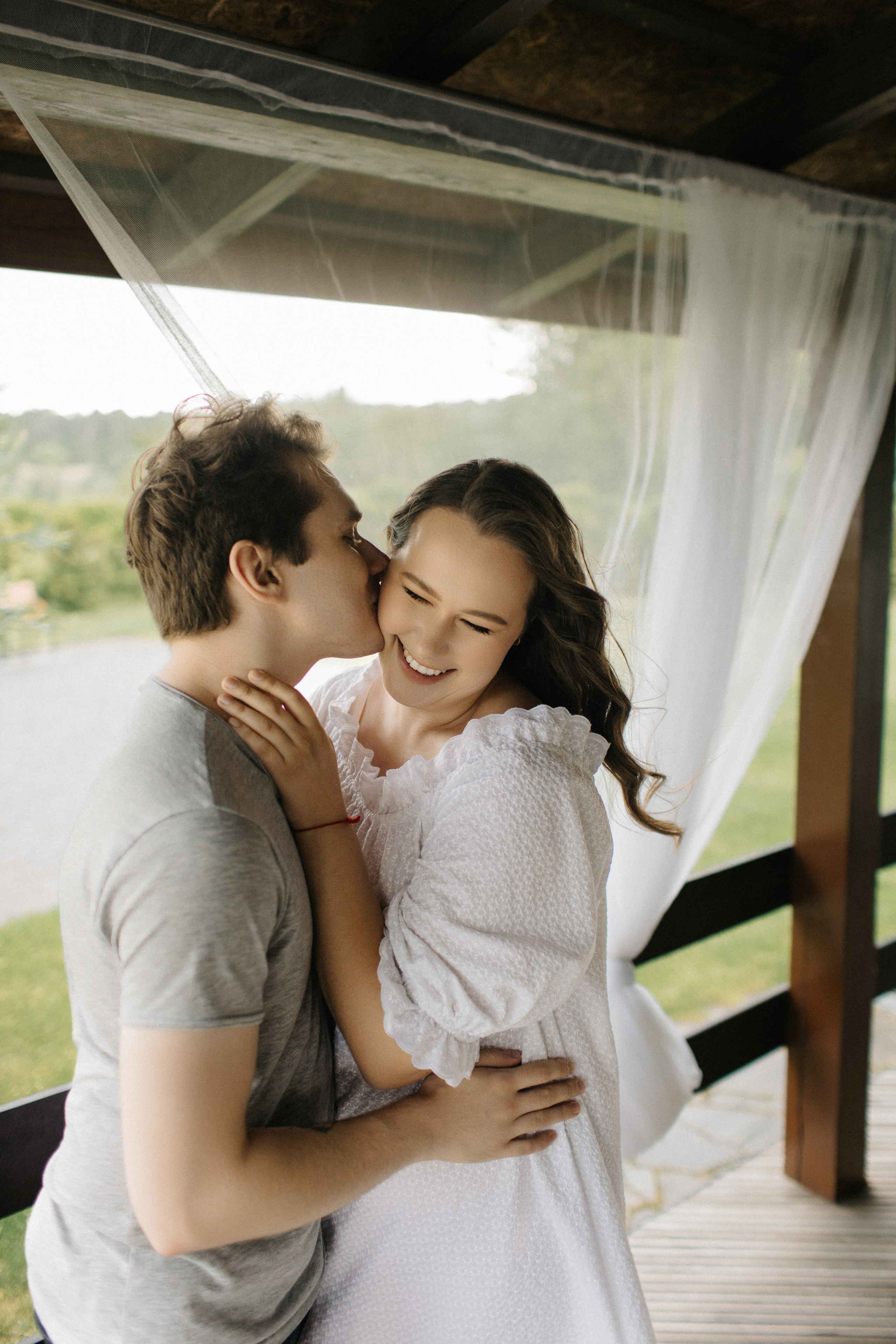 Никита и Виктория. Love Story под дождём в усадьбе «Хорошее место». Сергеев Алексей. Фотограф