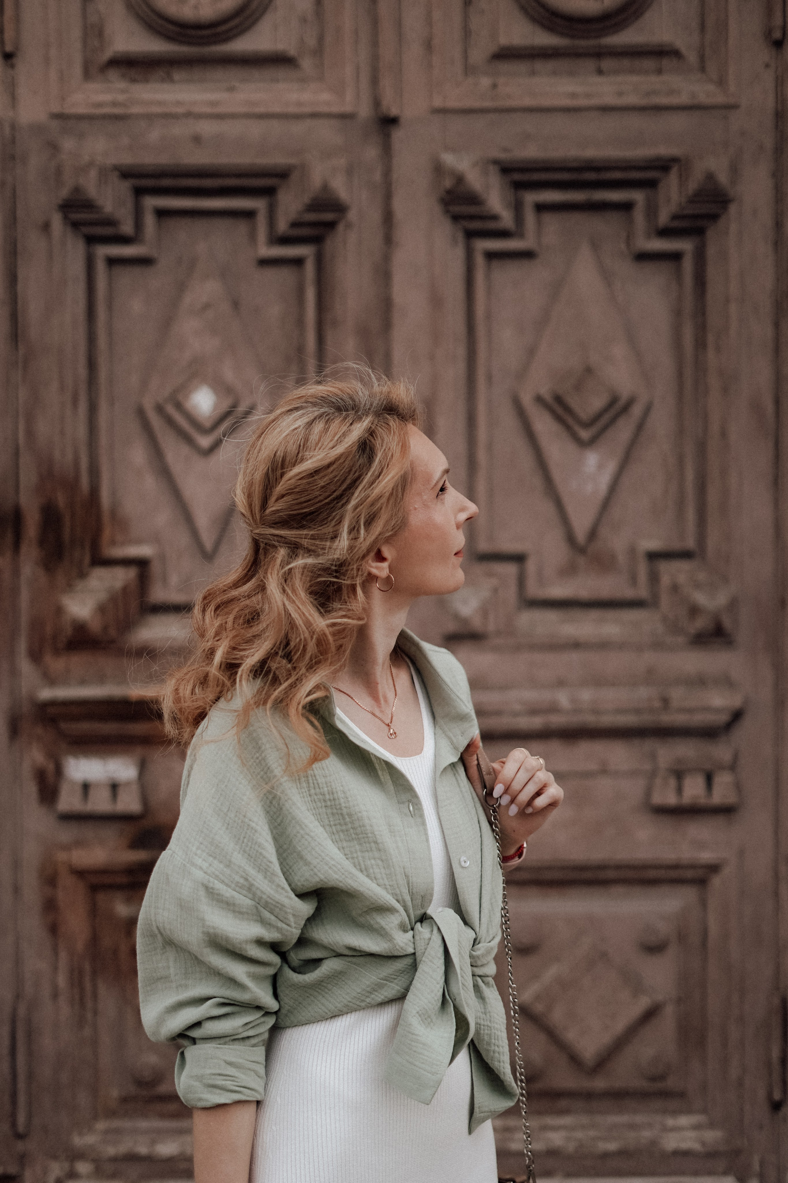 Арина на Чистых Прудах. Фотограф в Сочи и Абхазии | Фототуры | September Air