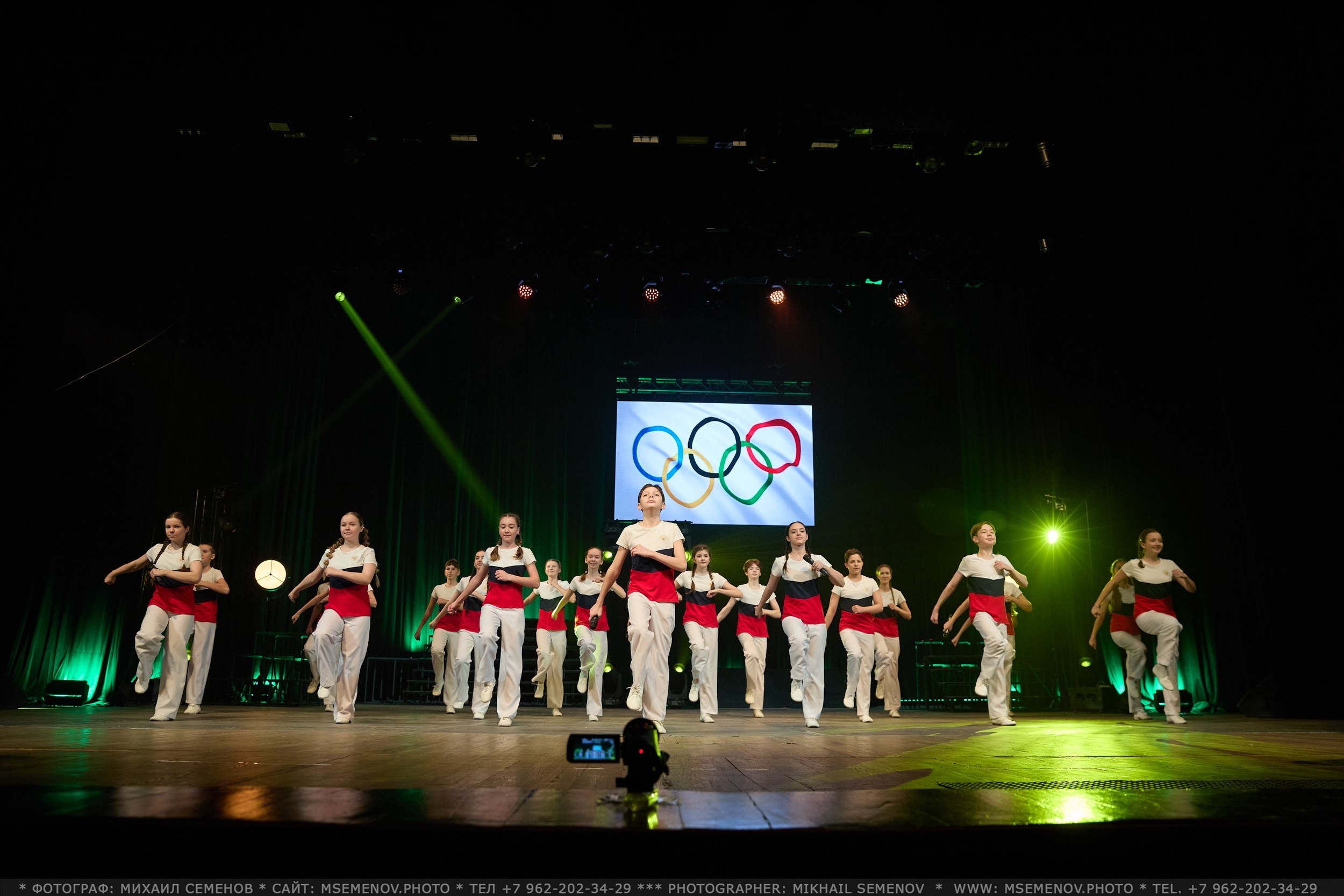 35-летие «Веселая семейка». Фотограф, фотопроекты Михаила Семенова в Ярославле. Фотошкола