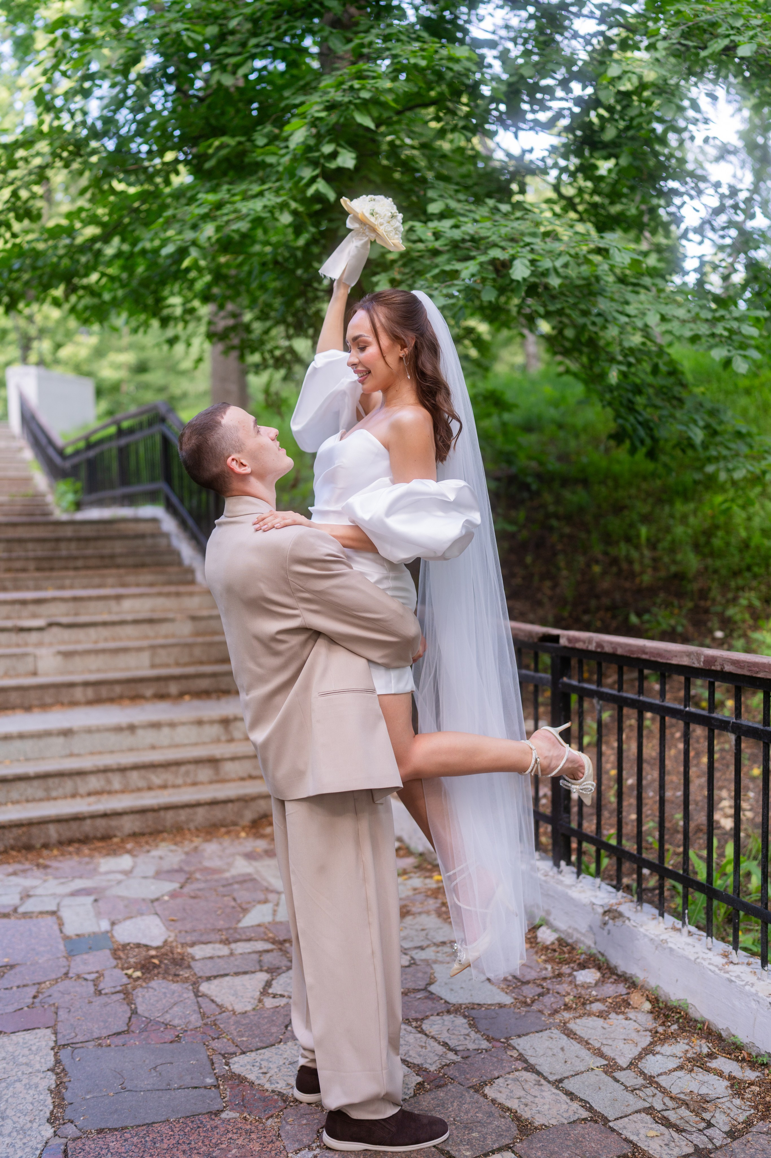 Предсвадебная прогулка Александр и Юлия. Свадебный и индивидуальный фотограф Аля Мамакова