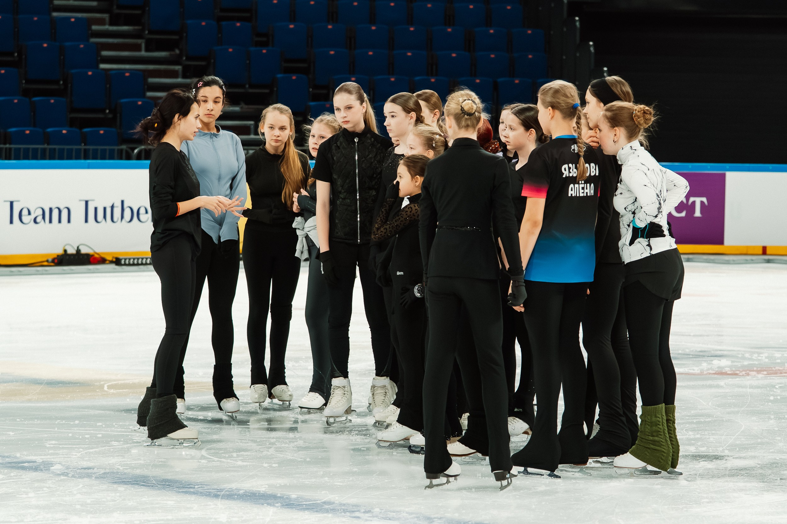 Мастер-класс Алины Загитовой в Новосибирске (11-00). Воробьева Ксения — Спортивный и танцевальный фотограф Новосибирск