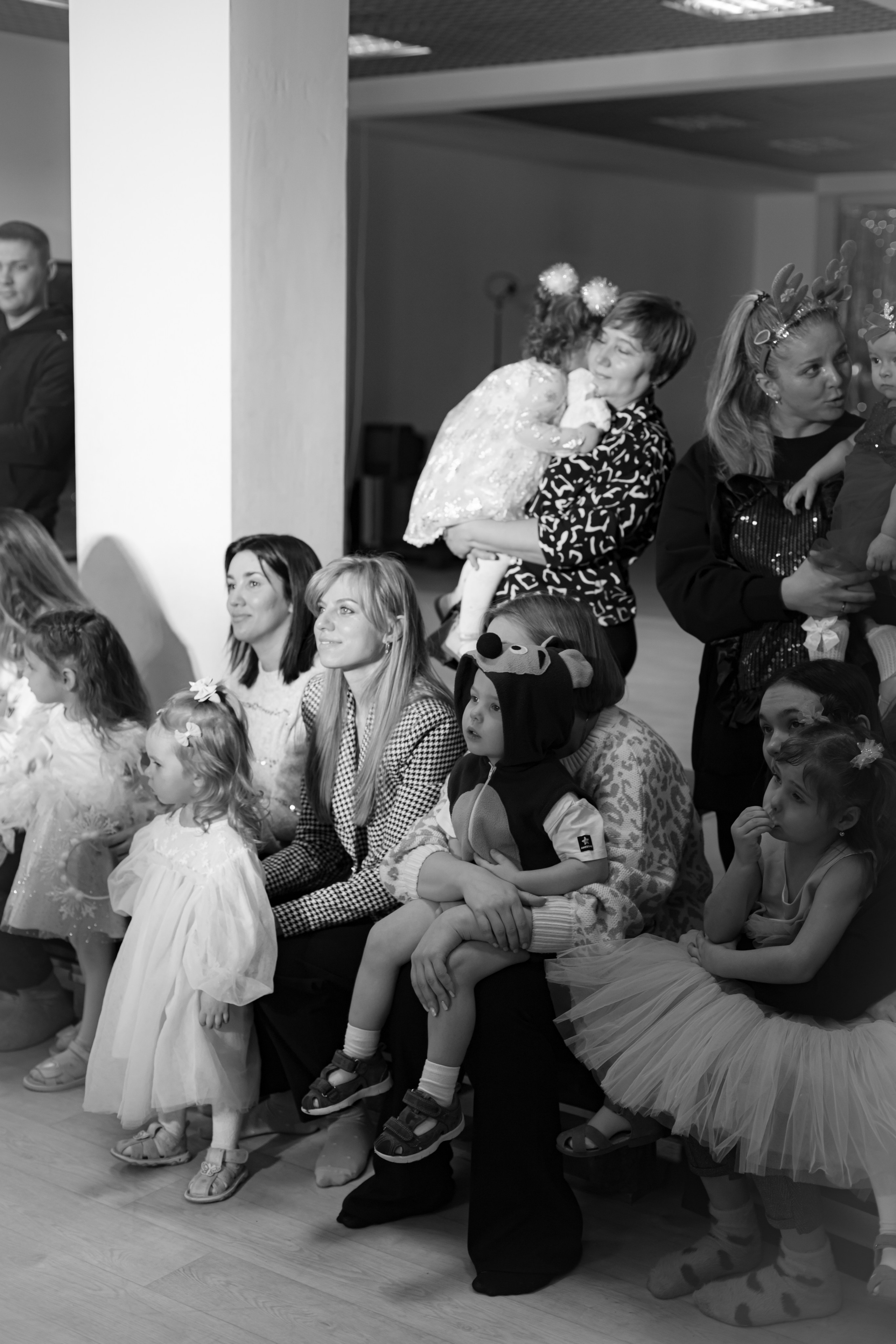 HAPPY NEW YEAR PART/3. Photokarish