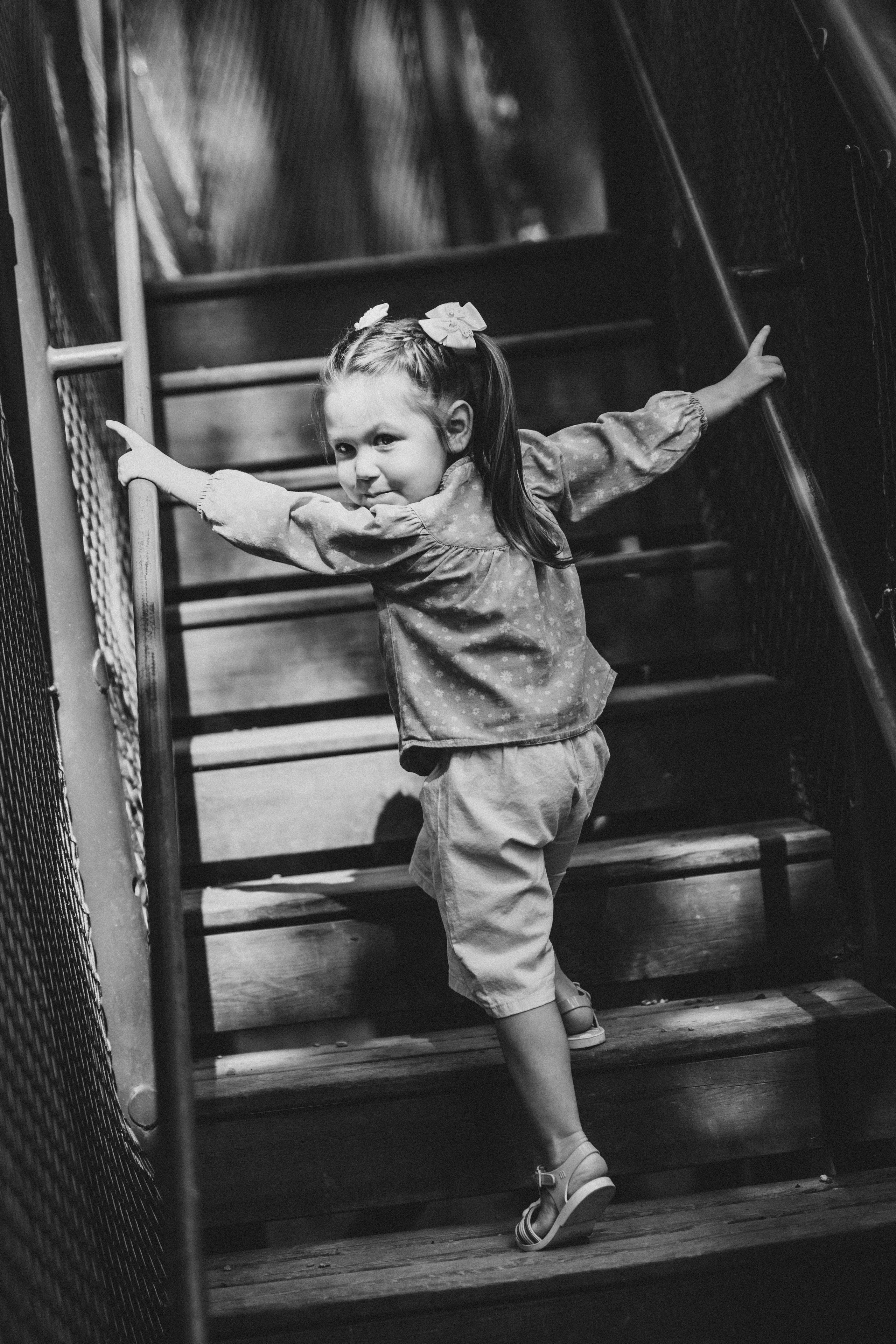 Когда тебе 3 года, прогулочная семейная фотосессия в Нагорном парке Владивосток. Портретный и семейный фотограф во Владивостоке Светлана Мухильченко