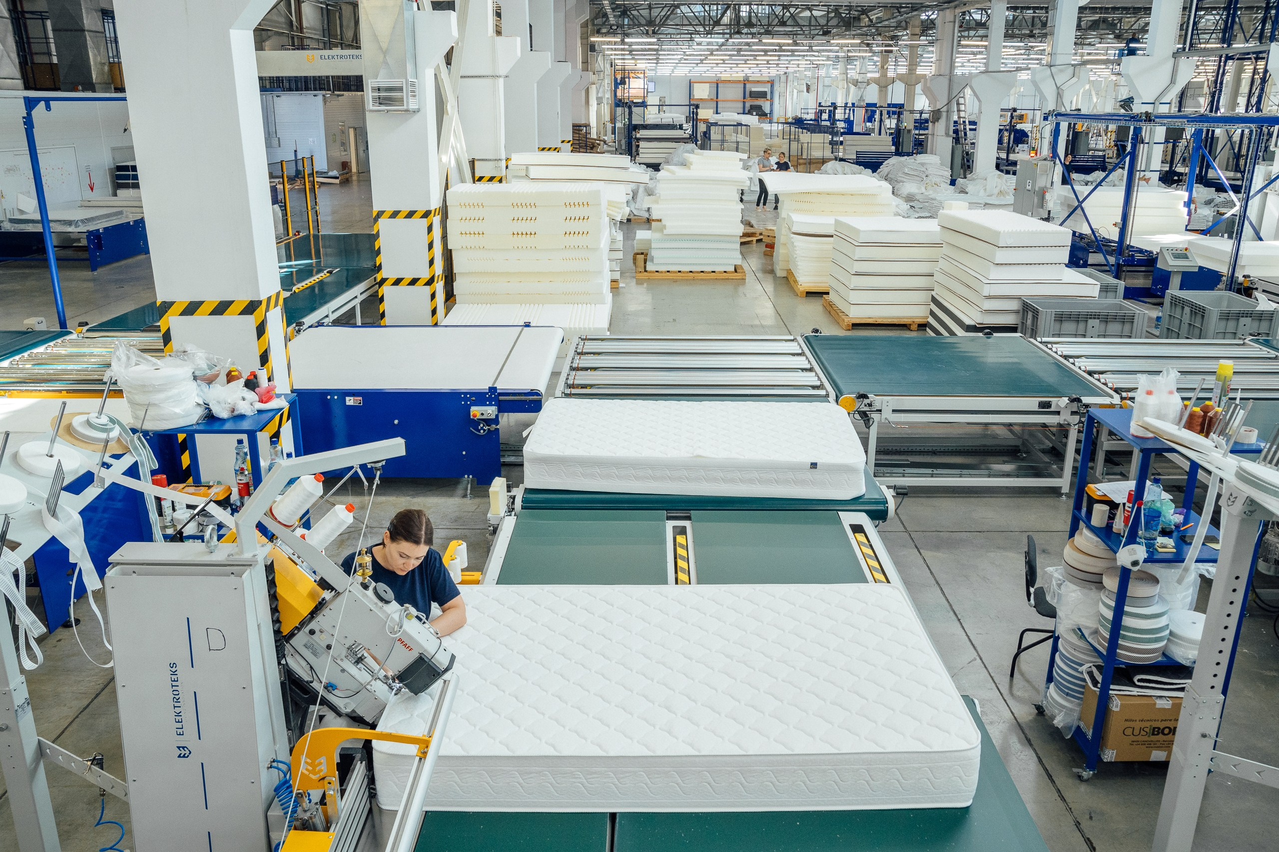 Промышленный фотограф. Съёмка матрасов. Фотограф для бизнеса. Павел Козырь