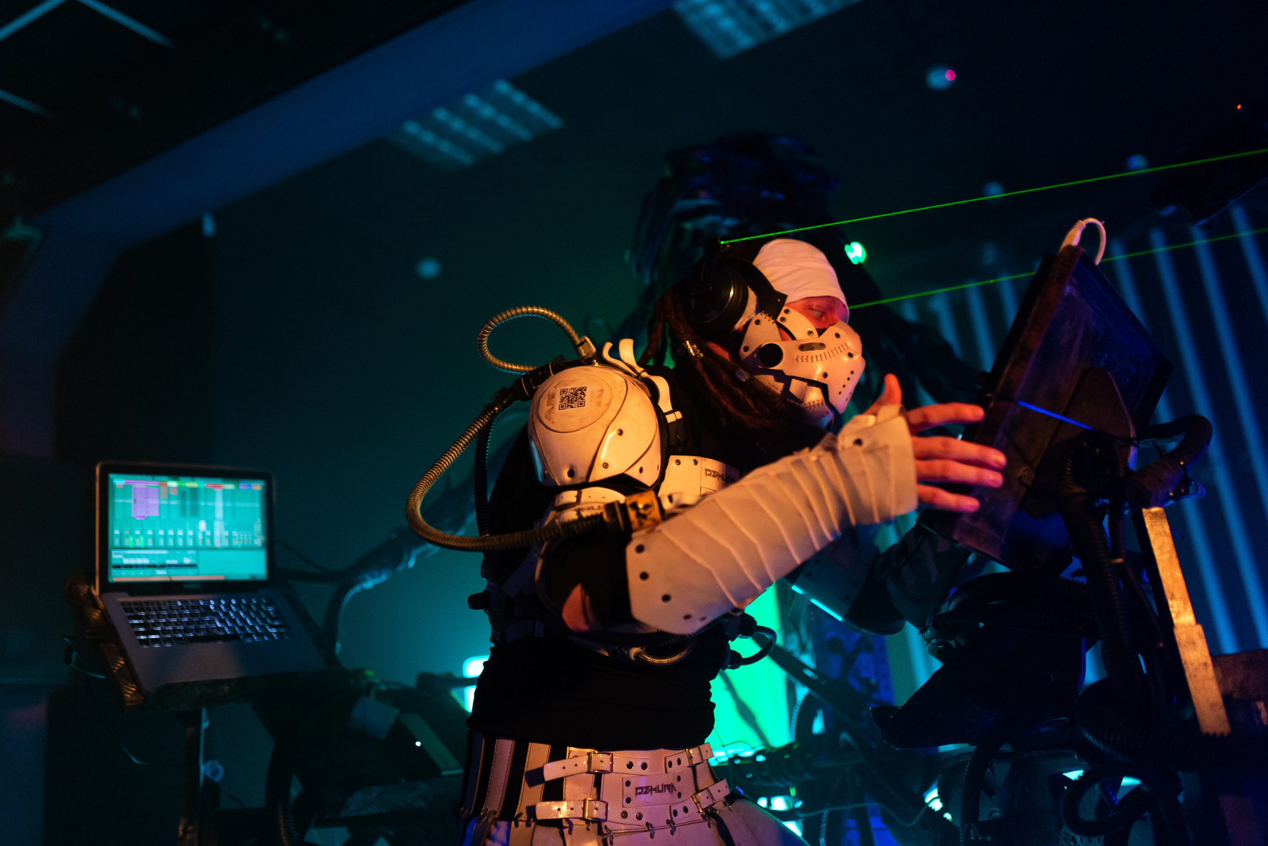 ВАМ И НЕ СНИЛОСЬ. Свадебный фотограф в Москве и Подмосковье Виктор Одинцов