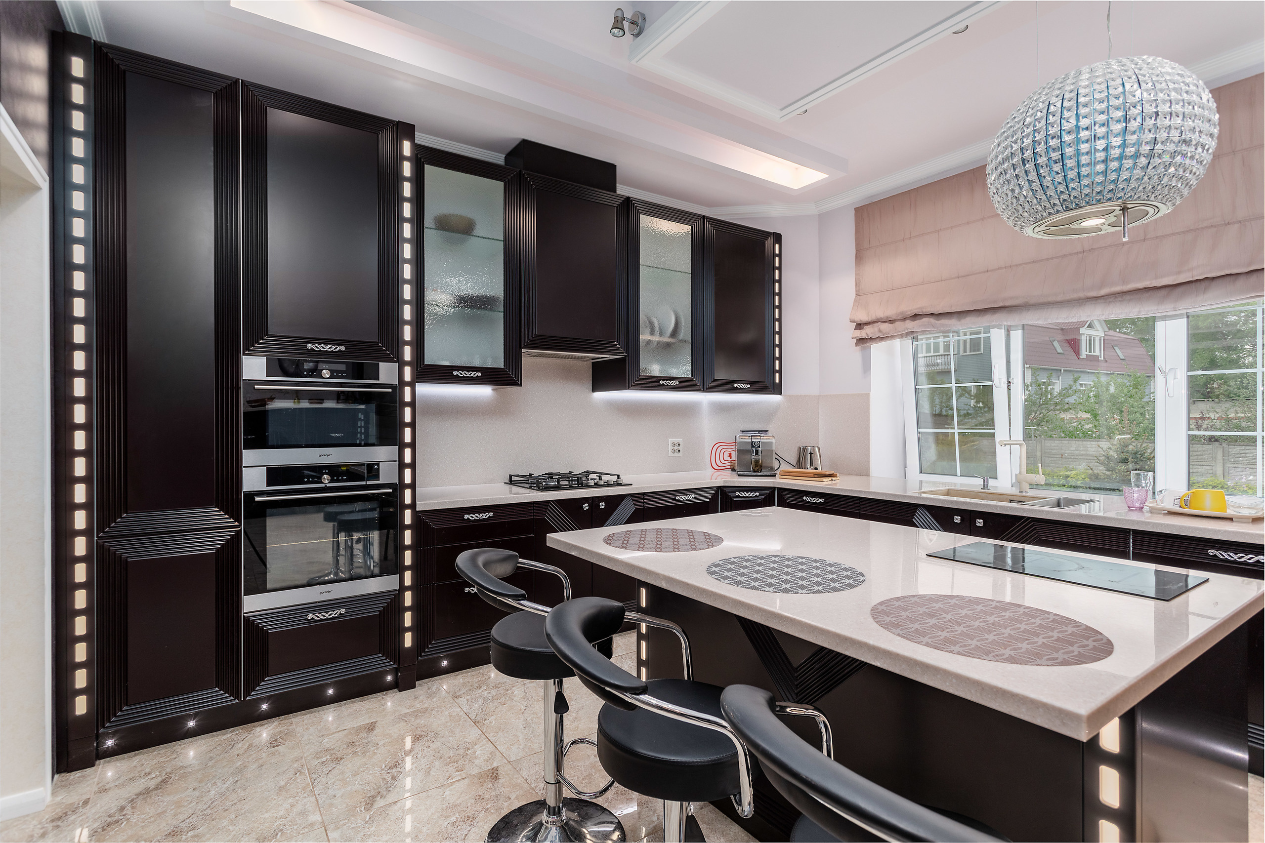 Съемка интерьеров кухонь. Максим Бондарев, коммерческий фотограф для бизнеса | Курск