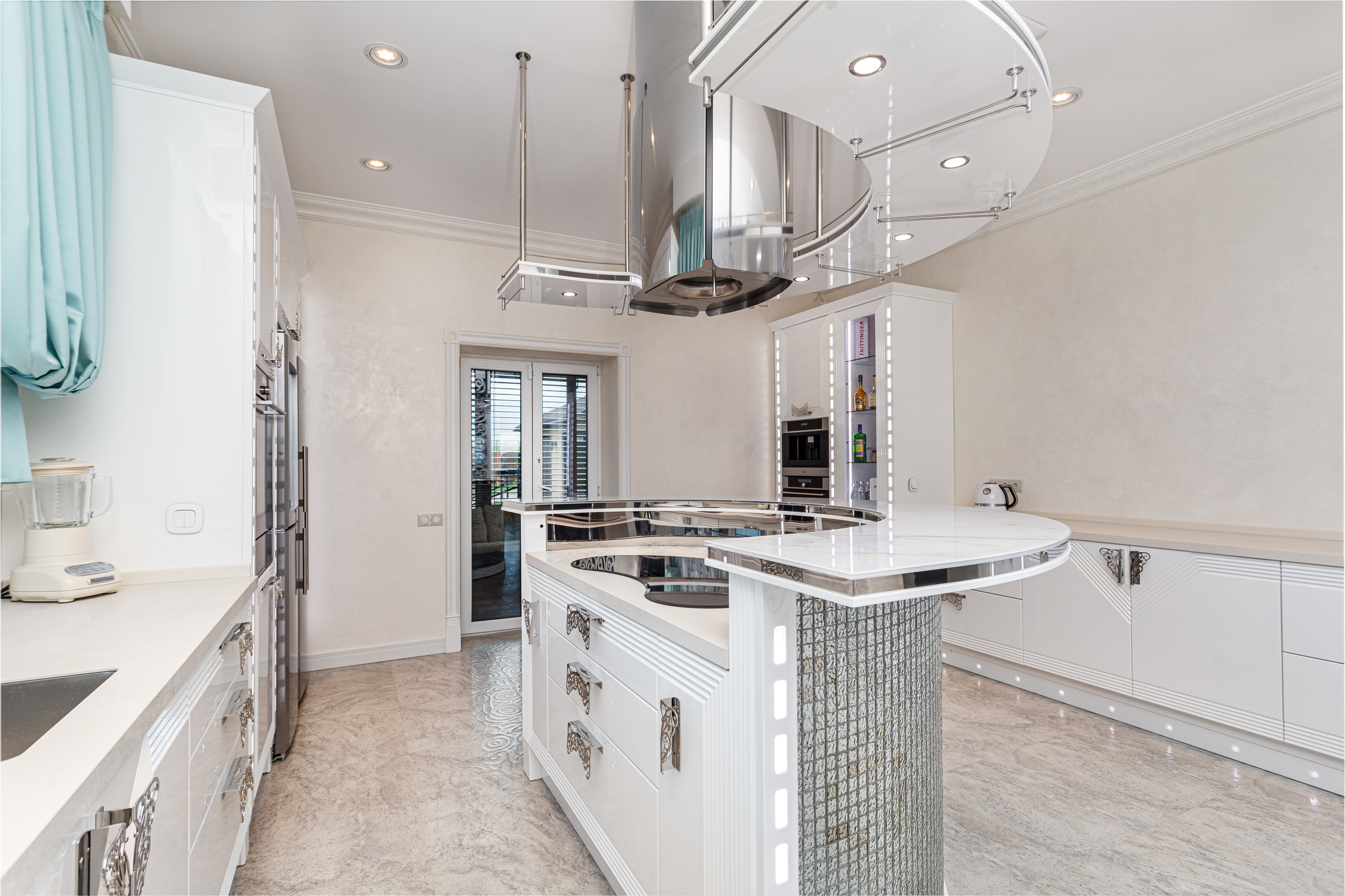 Съемка интерьеров кухонь. Максим Бондарев, коммерческий фотограф для бизнеса | Курск