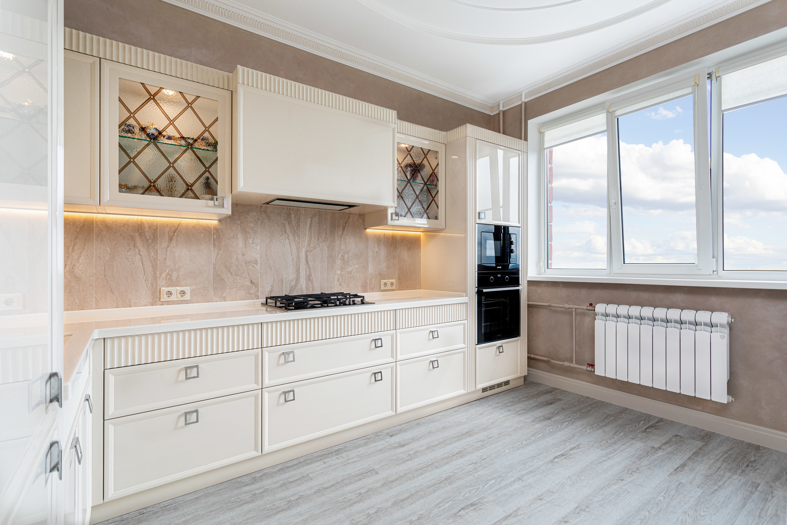 Съемка интерьеров кухонь. Максим Бондарев, коммерческий фотограф для бизнеса | Курск