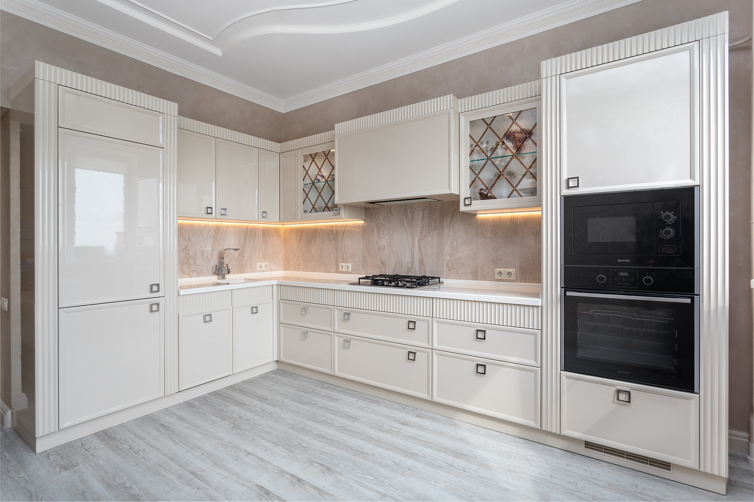 Съемка интерьеров кухонь. Максим Бондарев, коммерческий фотограф для бизнеса | Курск