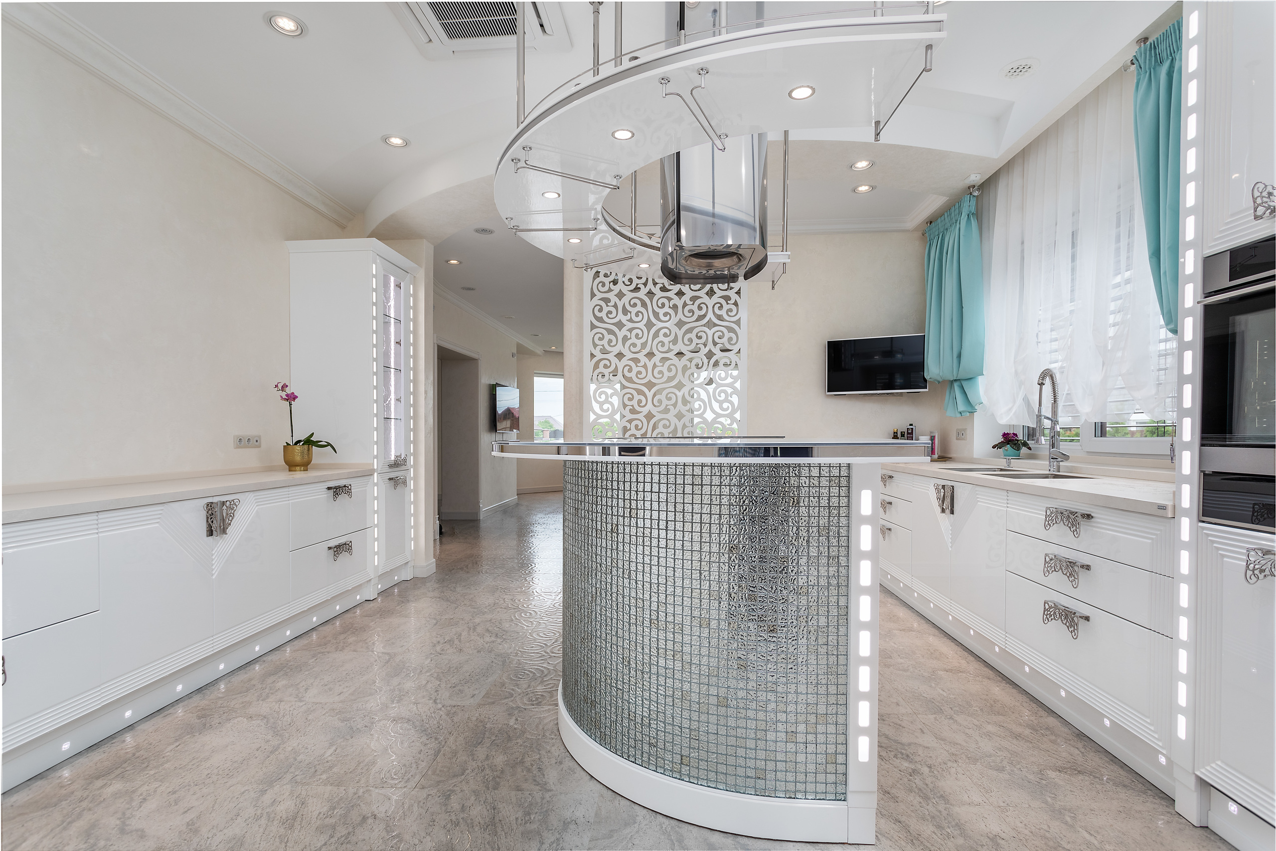 Съемка интерьеров кухонь. Максим Бондарев, коммерческий фотограф для бизнеса | Курск