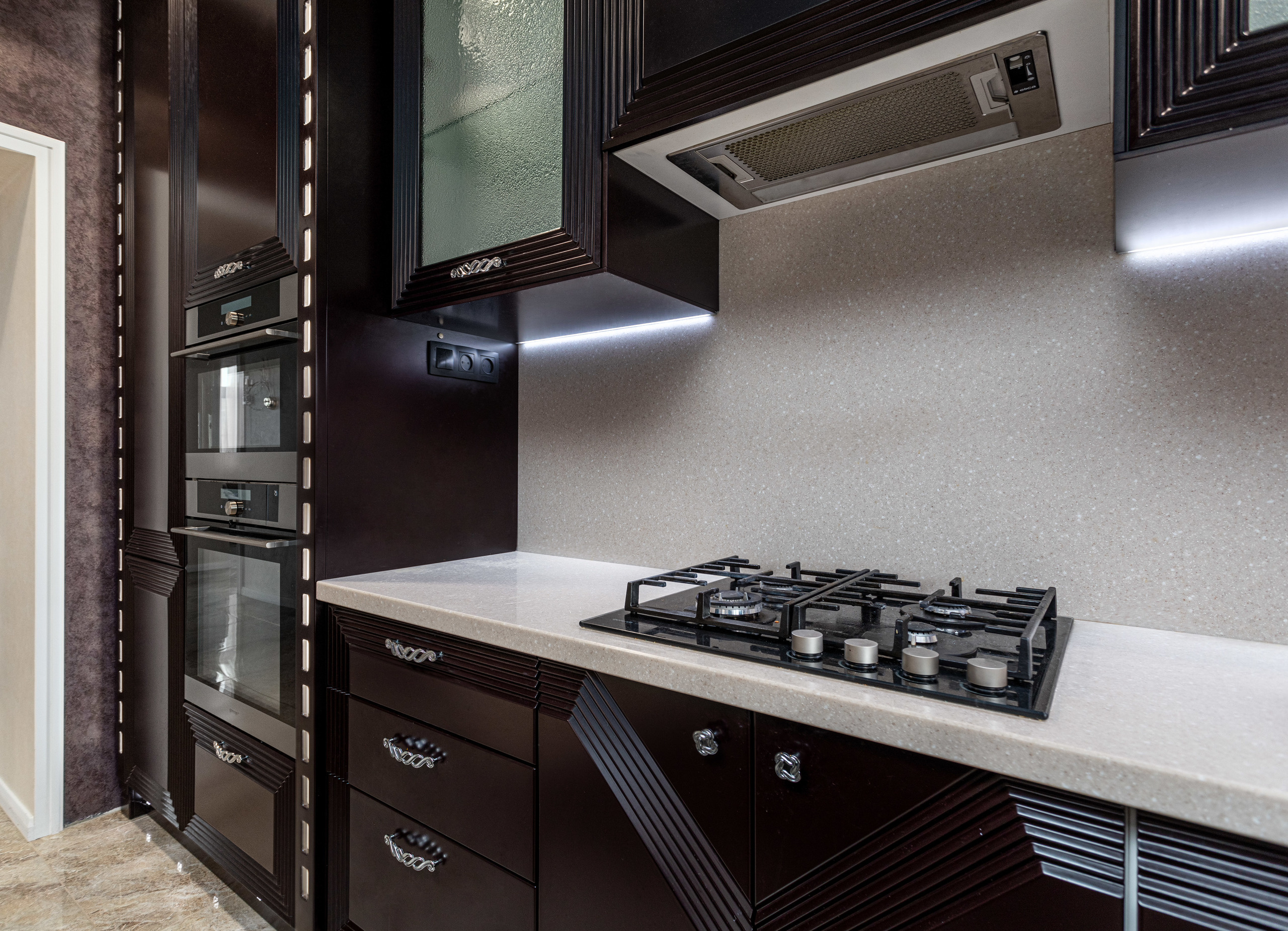 Съемка интерьеров кухонь. Максим Бондарев, коммерческий фотограф для бизнеса | Курск