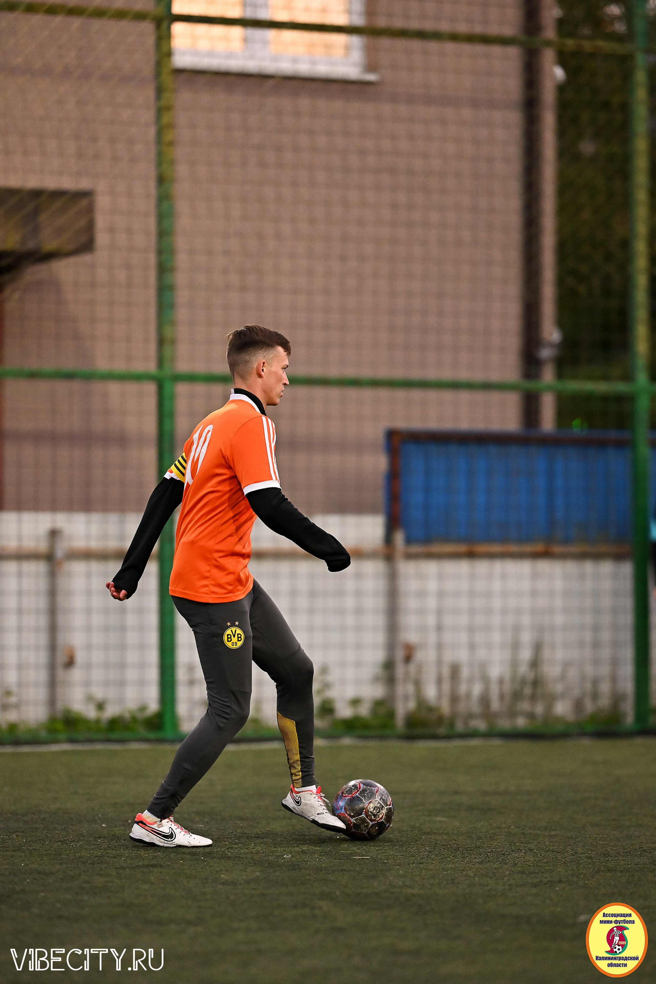 ИГРЫ МИНИ-ФУТБОЛЬНОЙ ЛИГИ. VIBECITY.RU Вайб Сити Ру Фоторепортажи Фотоотчеты Калининград