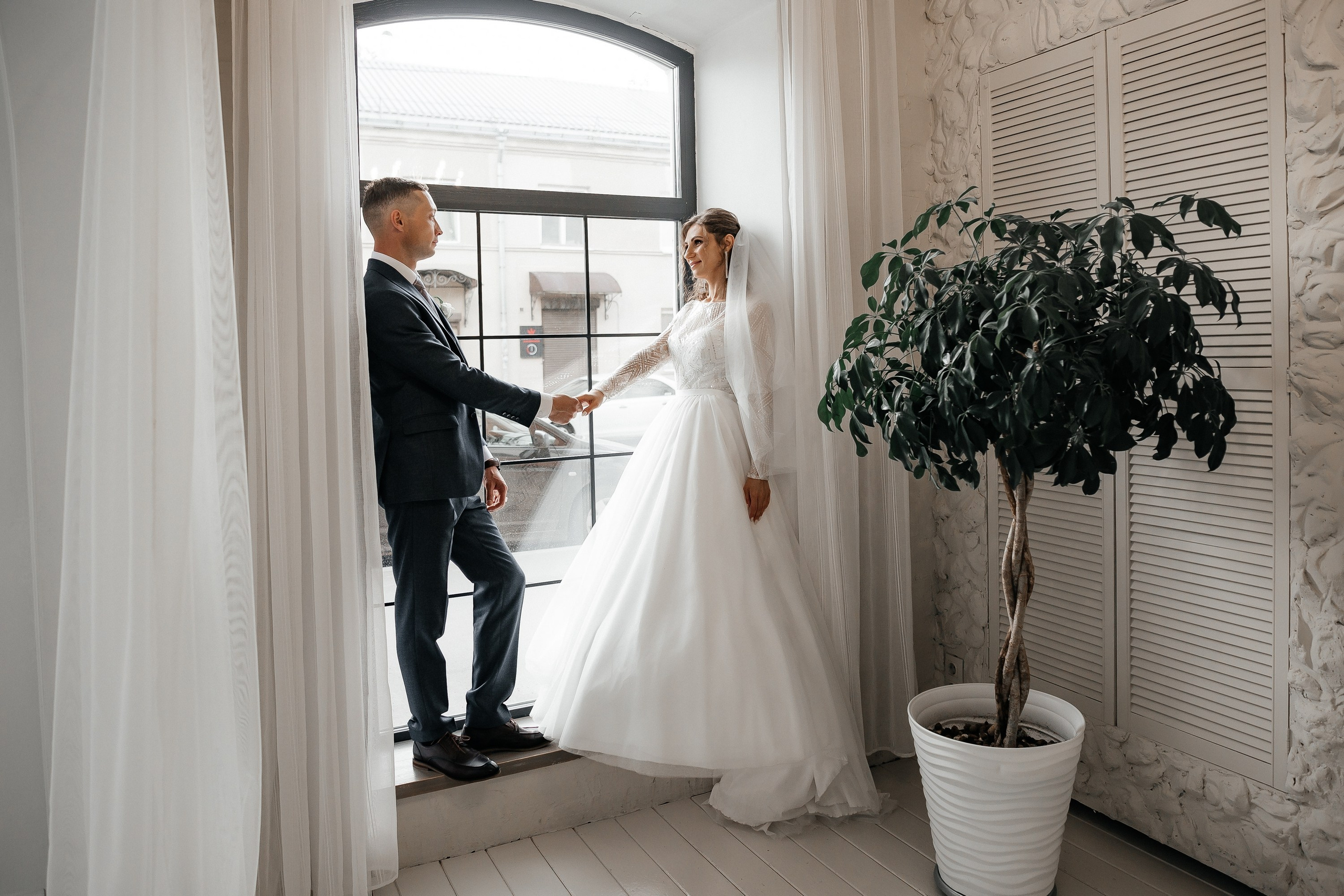 Фотостудии и пространства Перми для свадебной фотосессии. Свадебный фотограф Пермь