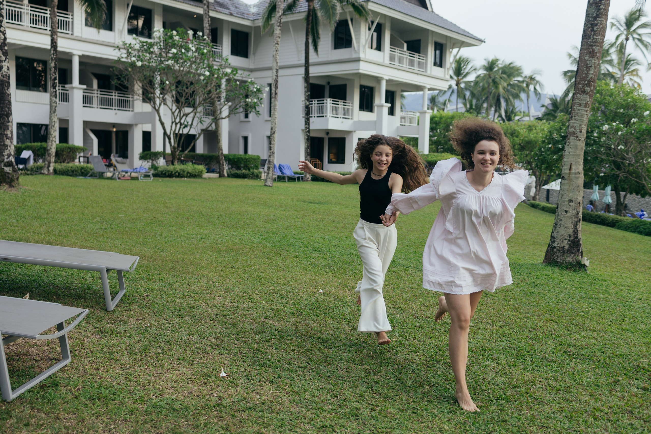 Family photoshoots in Bangkok, Thailand. Fedor Lemeshko — Destination Wedding and Family Lifestyle photographer