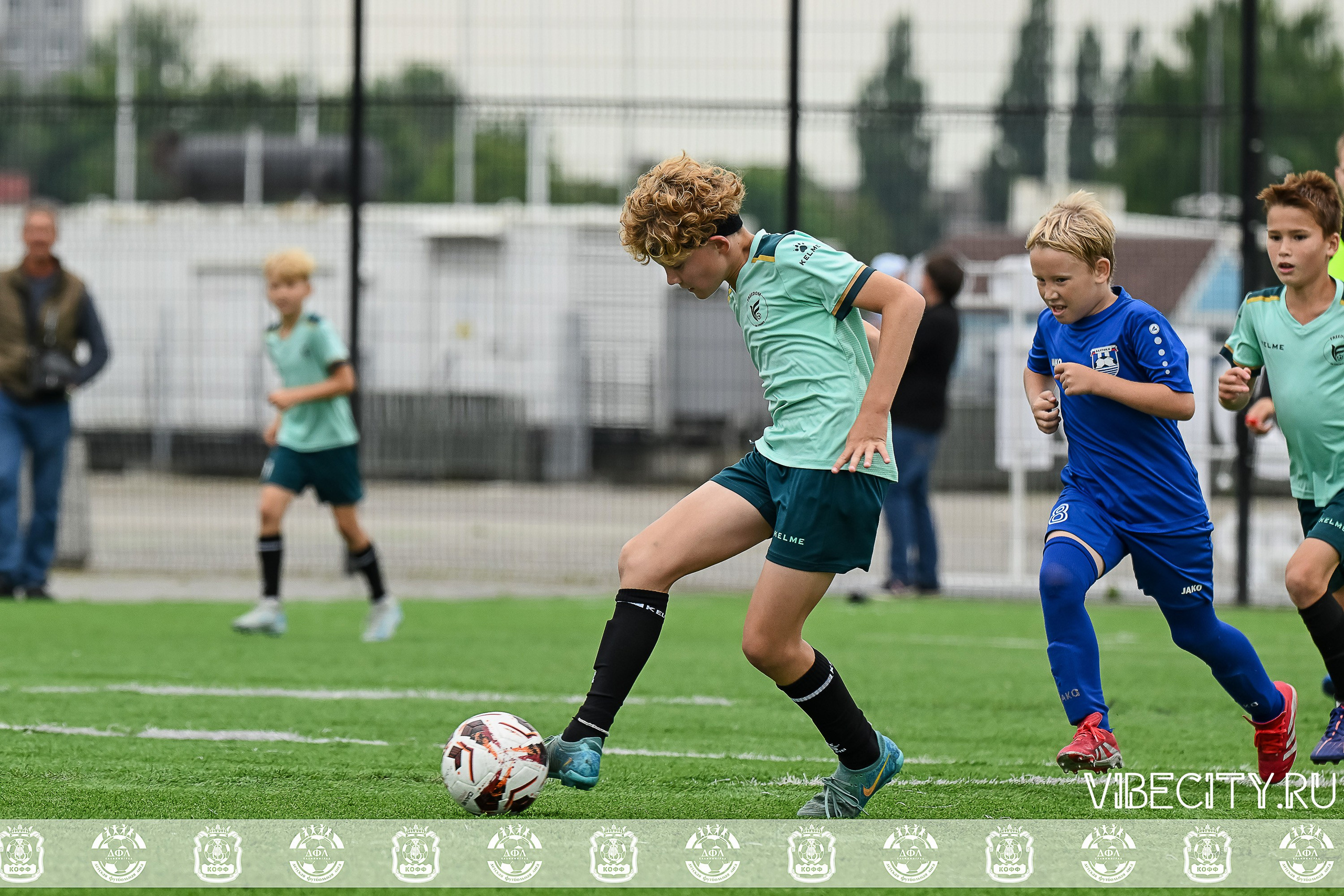 Калининградская Детская Футбольная Лига. VIBECITY.RU Вайб Сити Ру Фоторепортажи Фотоотчеты Калининград
