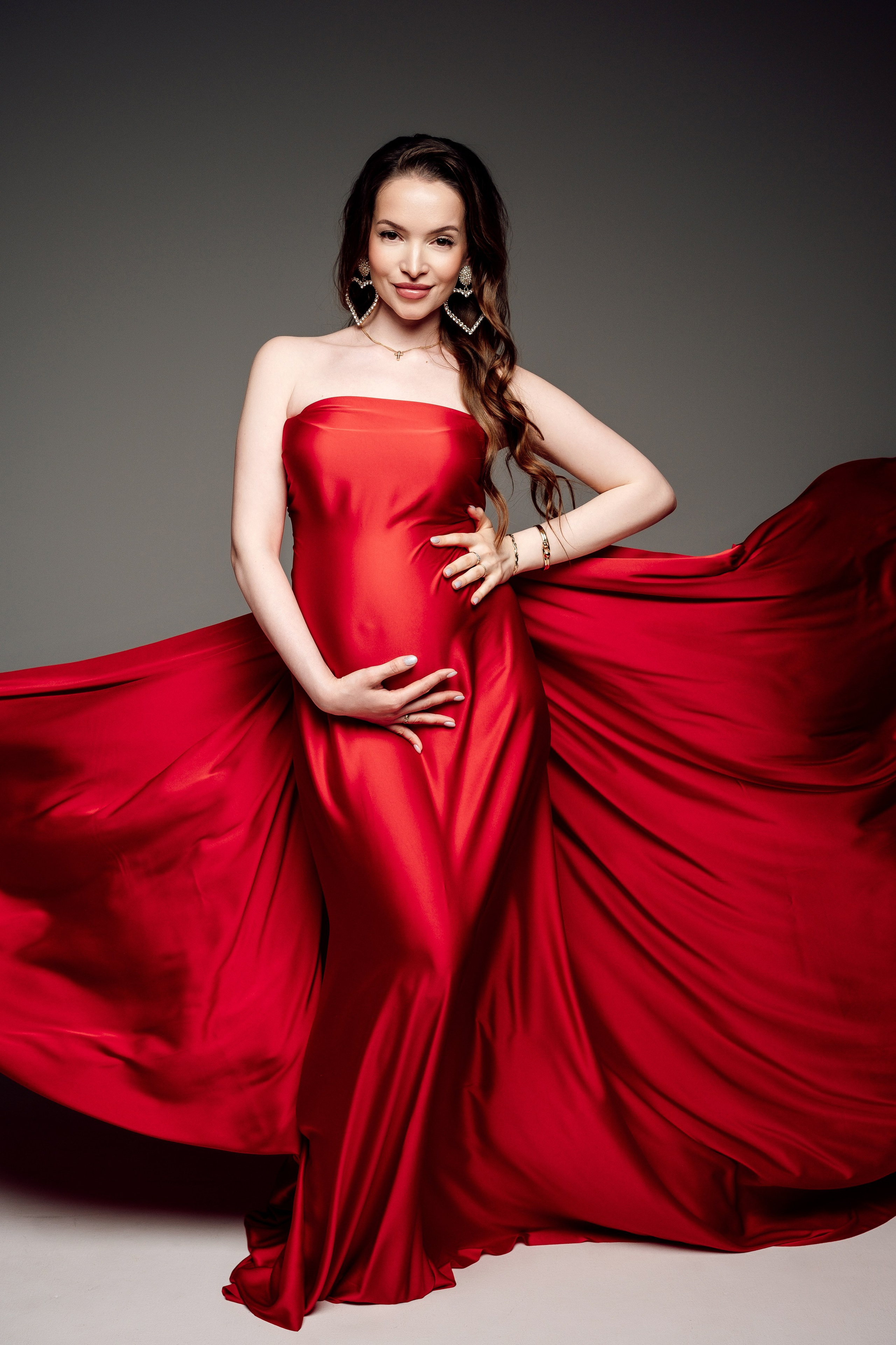 Фотосессия в тканях для беременной. Фотограф и видеограф Анна Жагорина