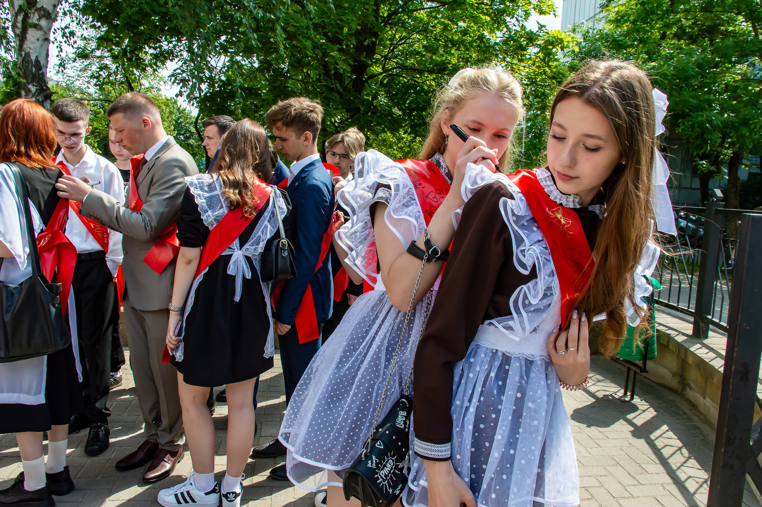 Старшая школа. Выпускные альбомы Брест