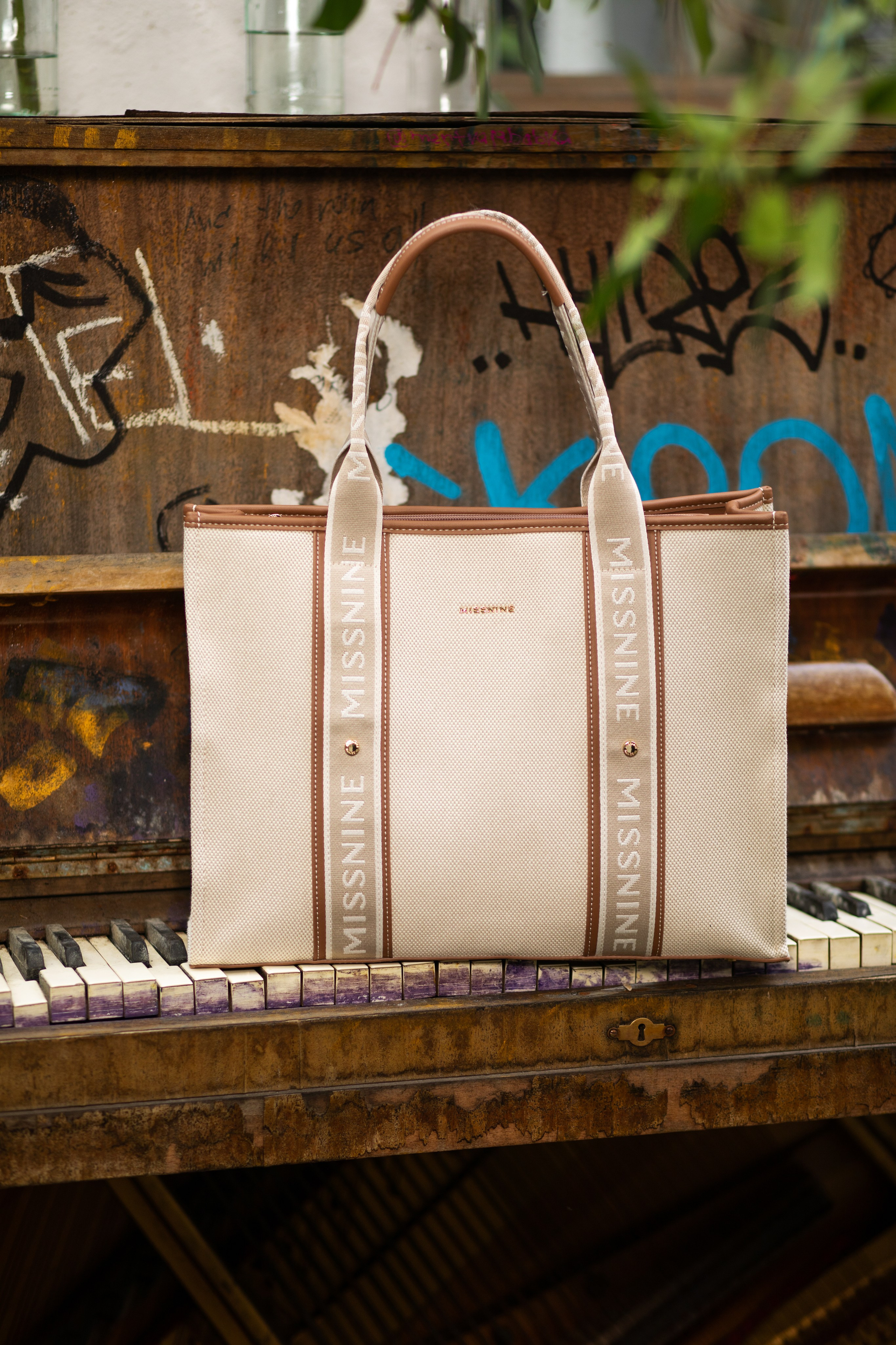 фотограф для бренда сумок