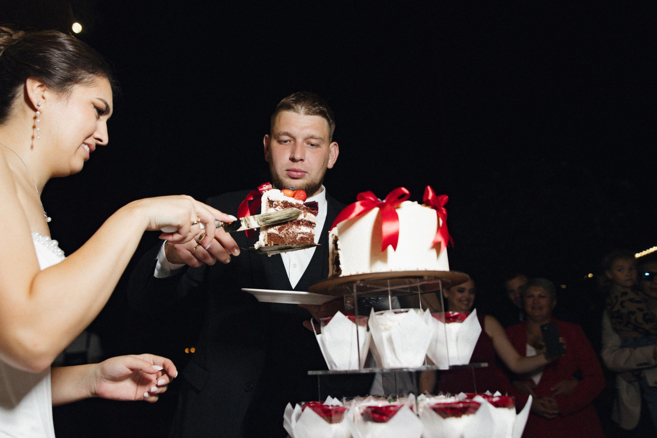 Загородная свадьба Влада и Натальи в цвете Марсала. Главная