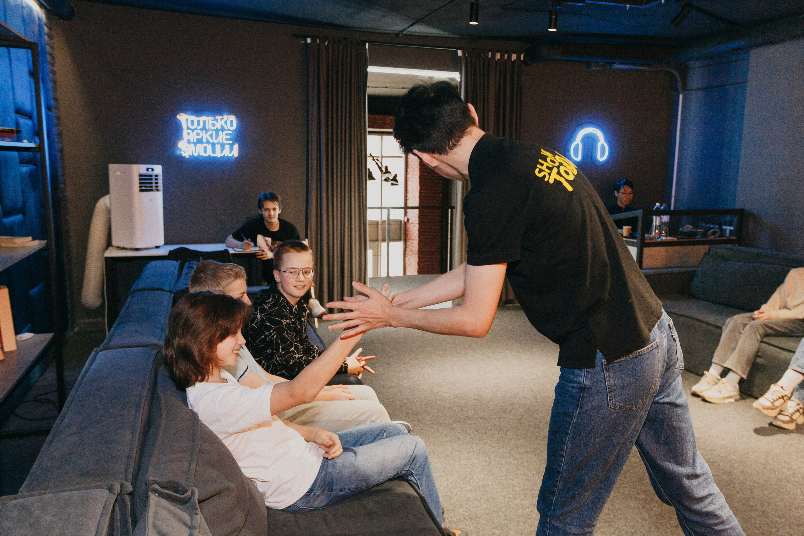 Show Today. Stanislav Baryshev — People. Emotions. Atmosphere