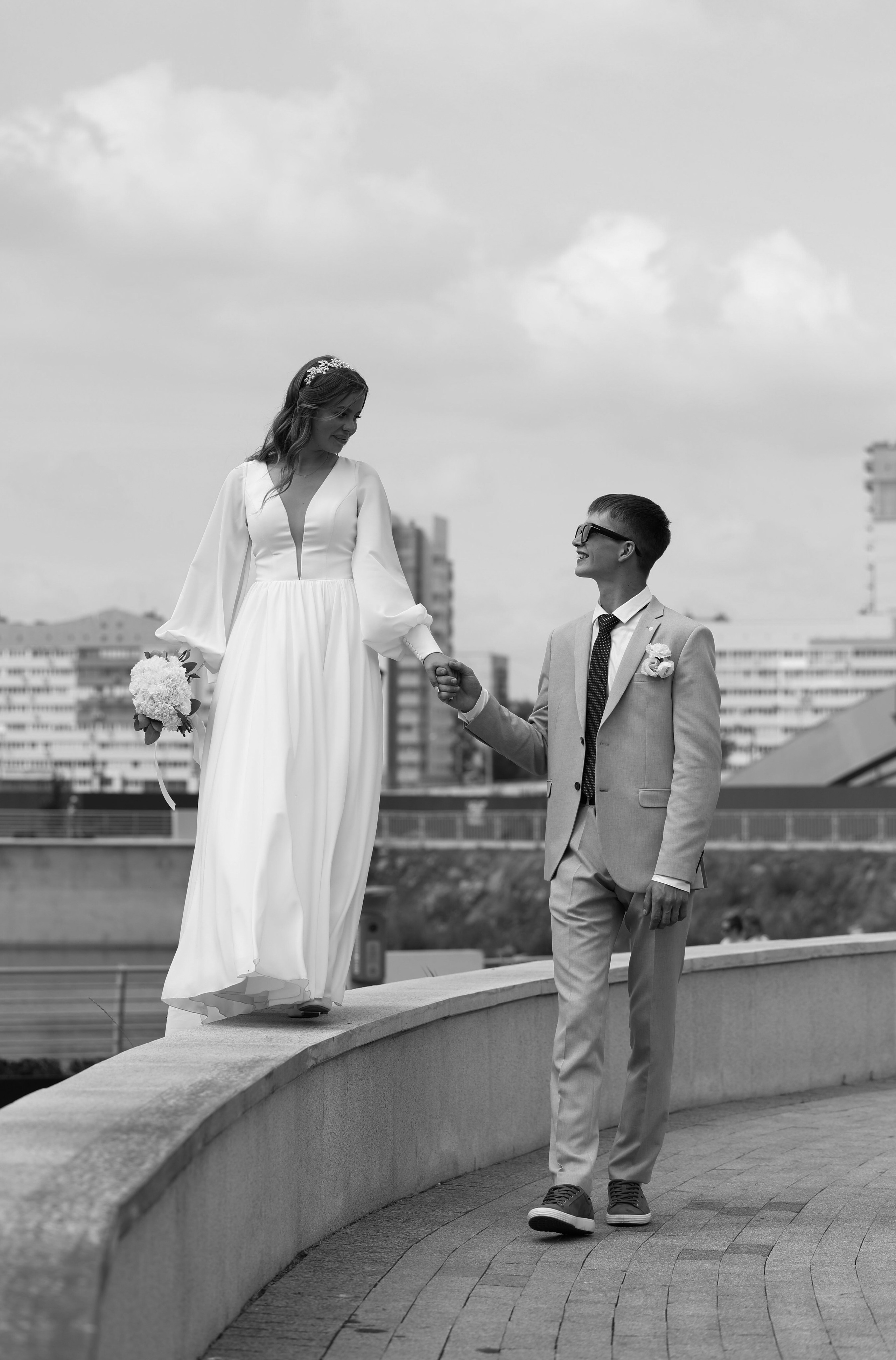 Фотограф свадебный, репортажный, индивидуальный, фото для маркетплейсов, брендов, автосалонов