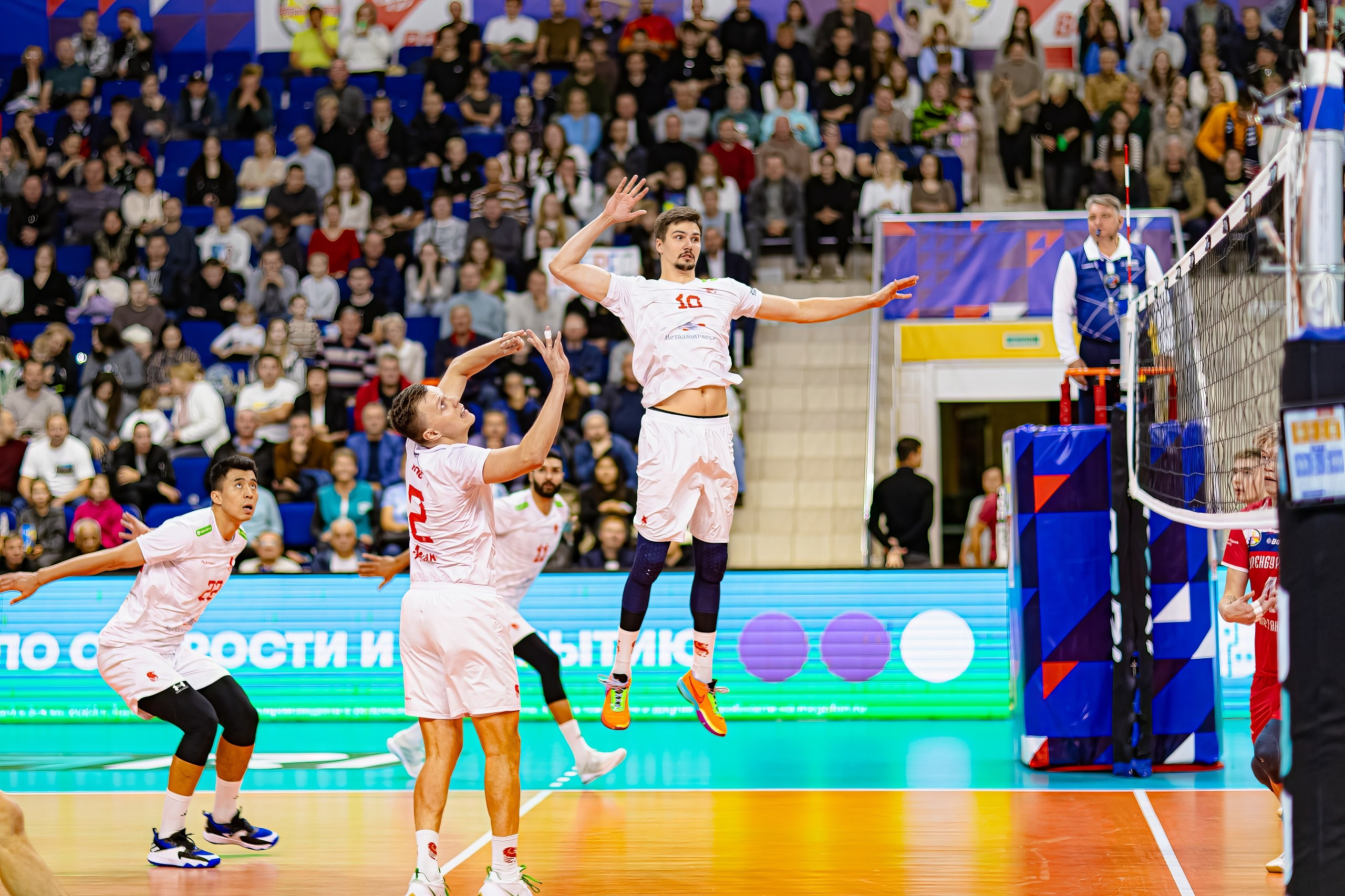 19.10 Волейбол. Нефтяник-Белгорье. Команда специалистов в мире фотографии и видео. Детский фотограф, семейный фотограф