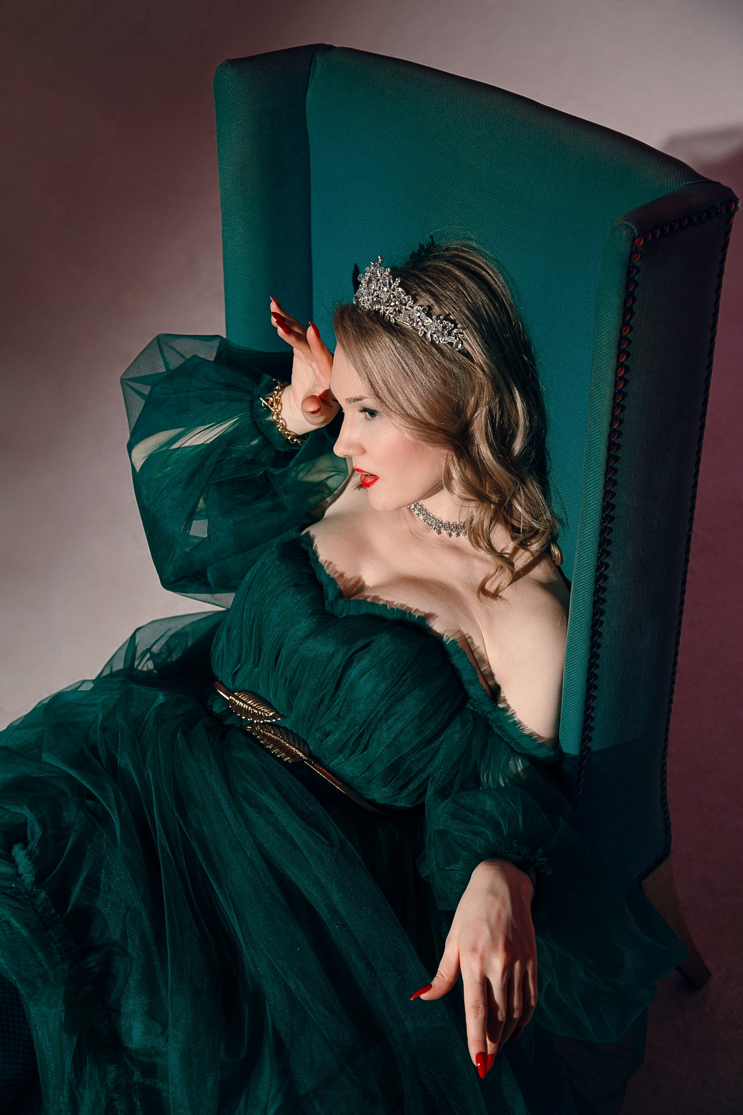 Фотосессия Анны в Москве — живые кадры, которые рассказывают о личности. Бренд‑фотограф в Москве | Rina _Sphoto — личный и бизнес‑контент