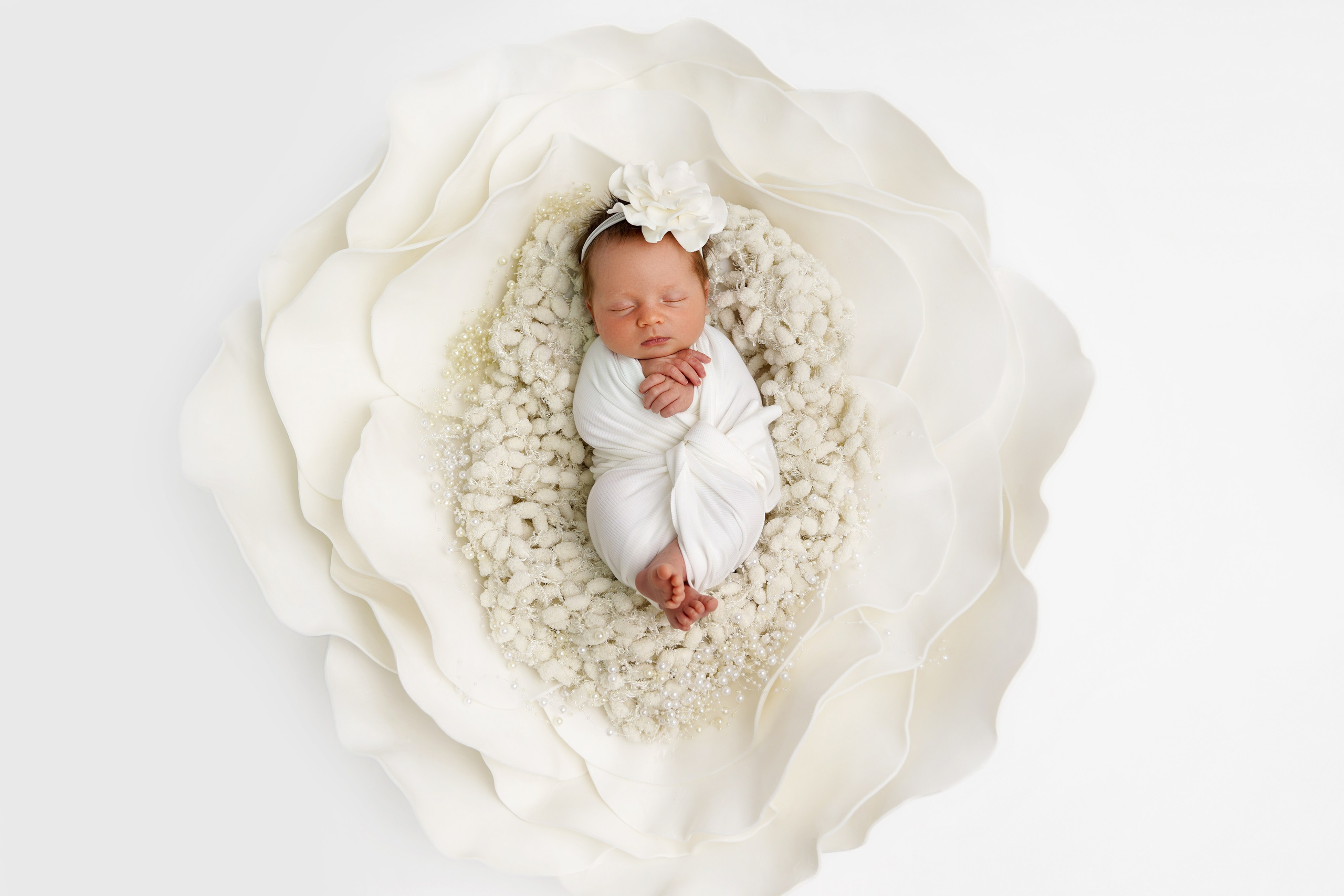 Фотосессия новорожденного (newborn). Фотограф новорожденных, детей до года и беременных в Симферополе