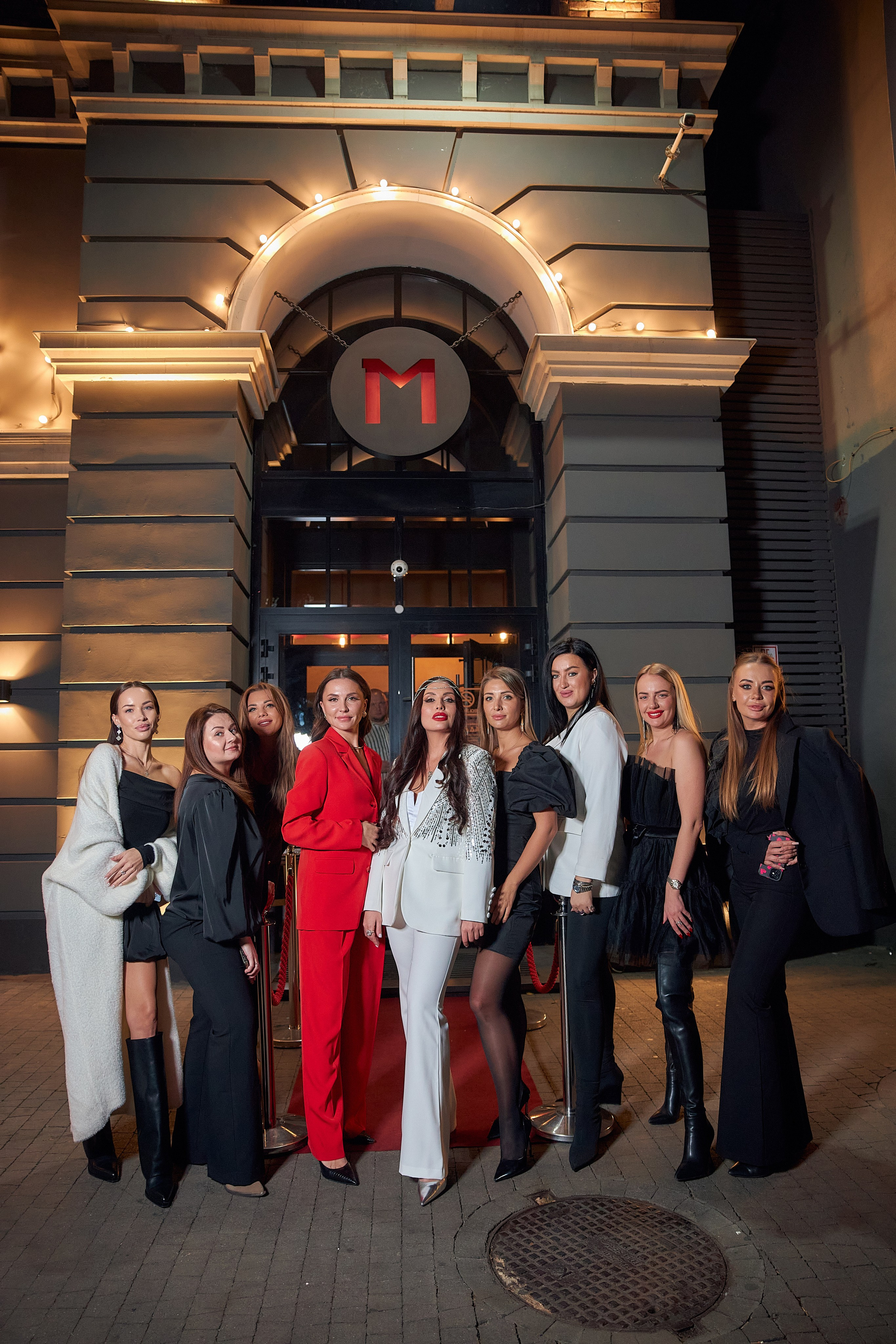 День Рождения в ресторане Магадан. Фотограф Валерий Савиовский