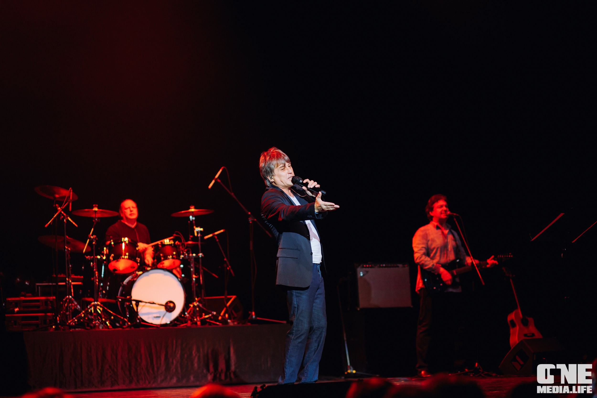 Фоторепортаж из театра эстрады Янтарь-холл. One Media Life: фоторепортажи, фотоотчеты с мероприятий и заведений