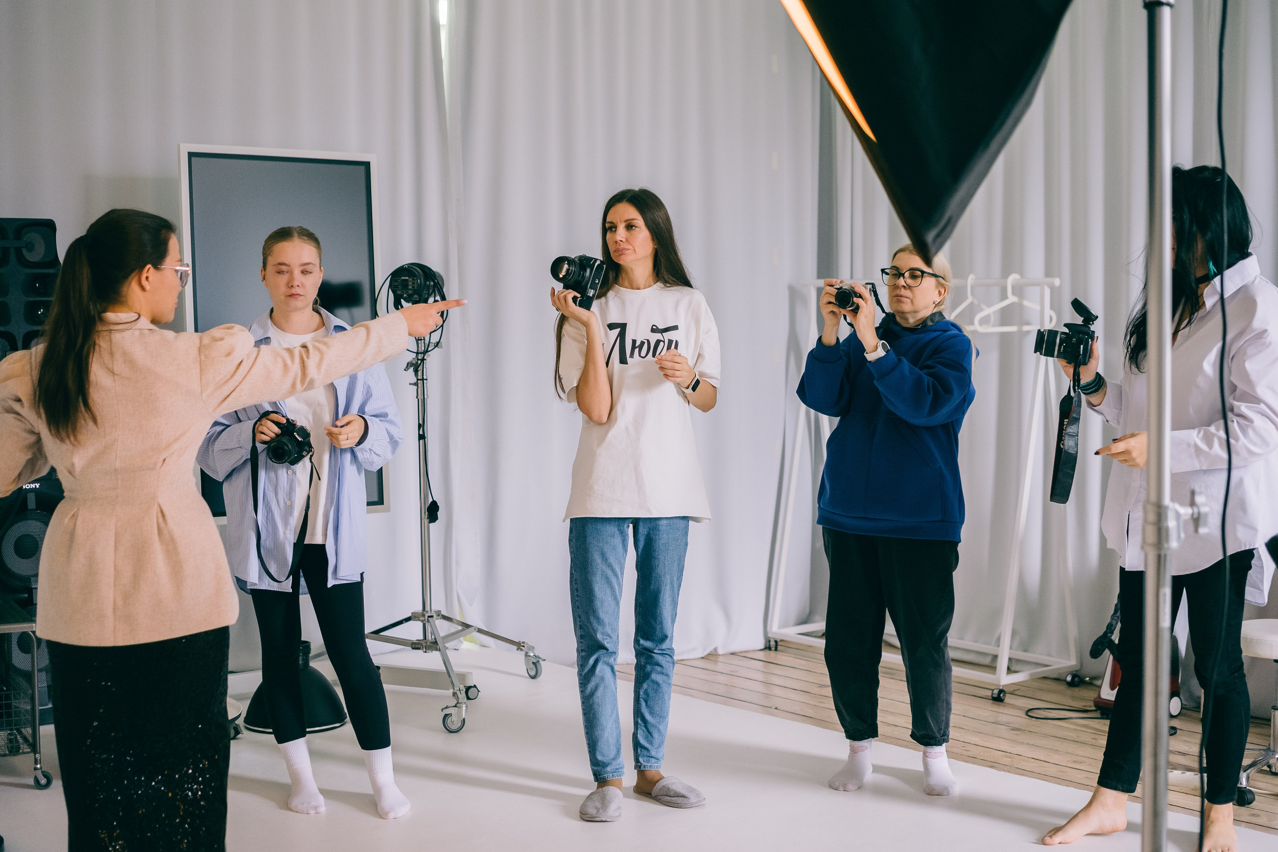 Команда. Медиашкола Факультет — сеть фотошкол, в которой преподают профессиональные практикующие фотографы с огромным опытом!