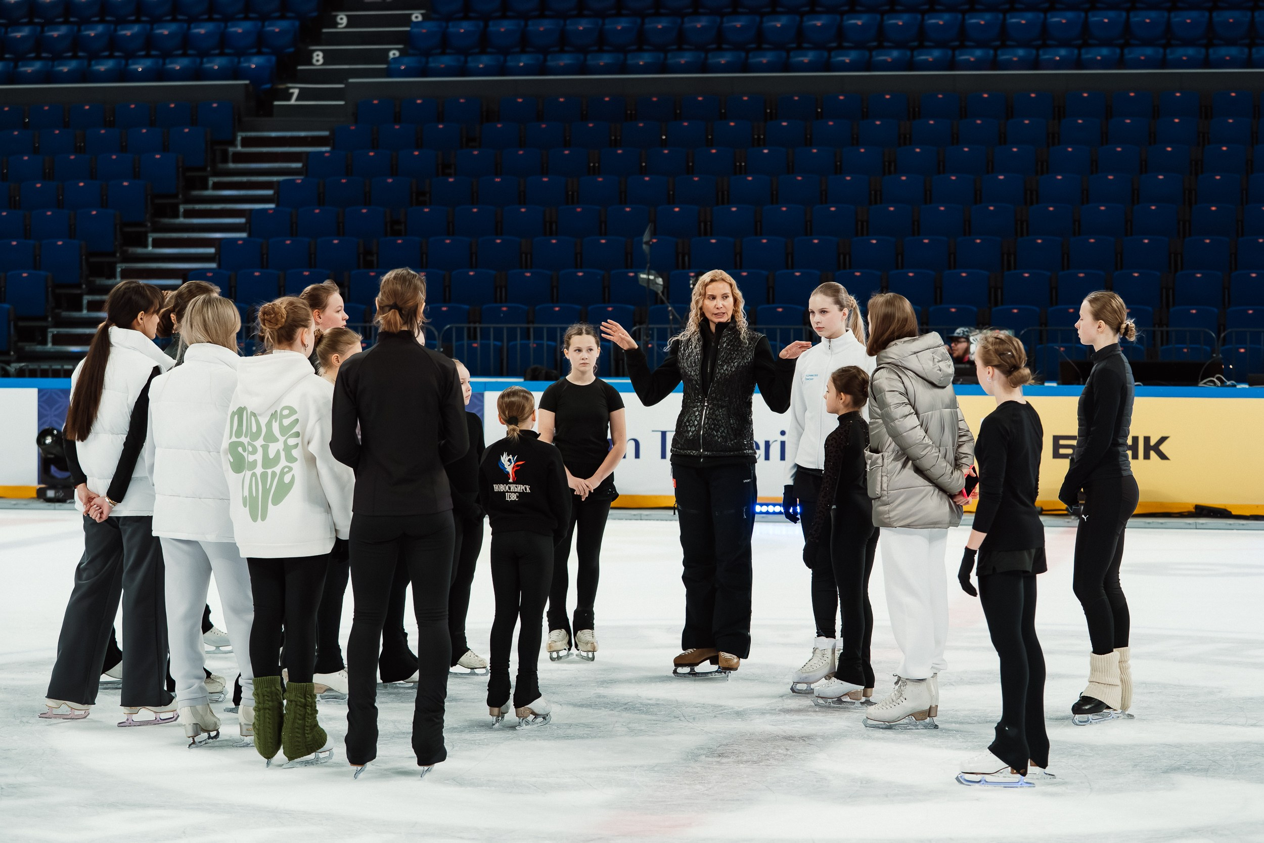 Мастер-класс Этери Тутберидзе в Новосибирске. Воробьева Ксения — Спортивный и танцевальный фотограф Новосибирск