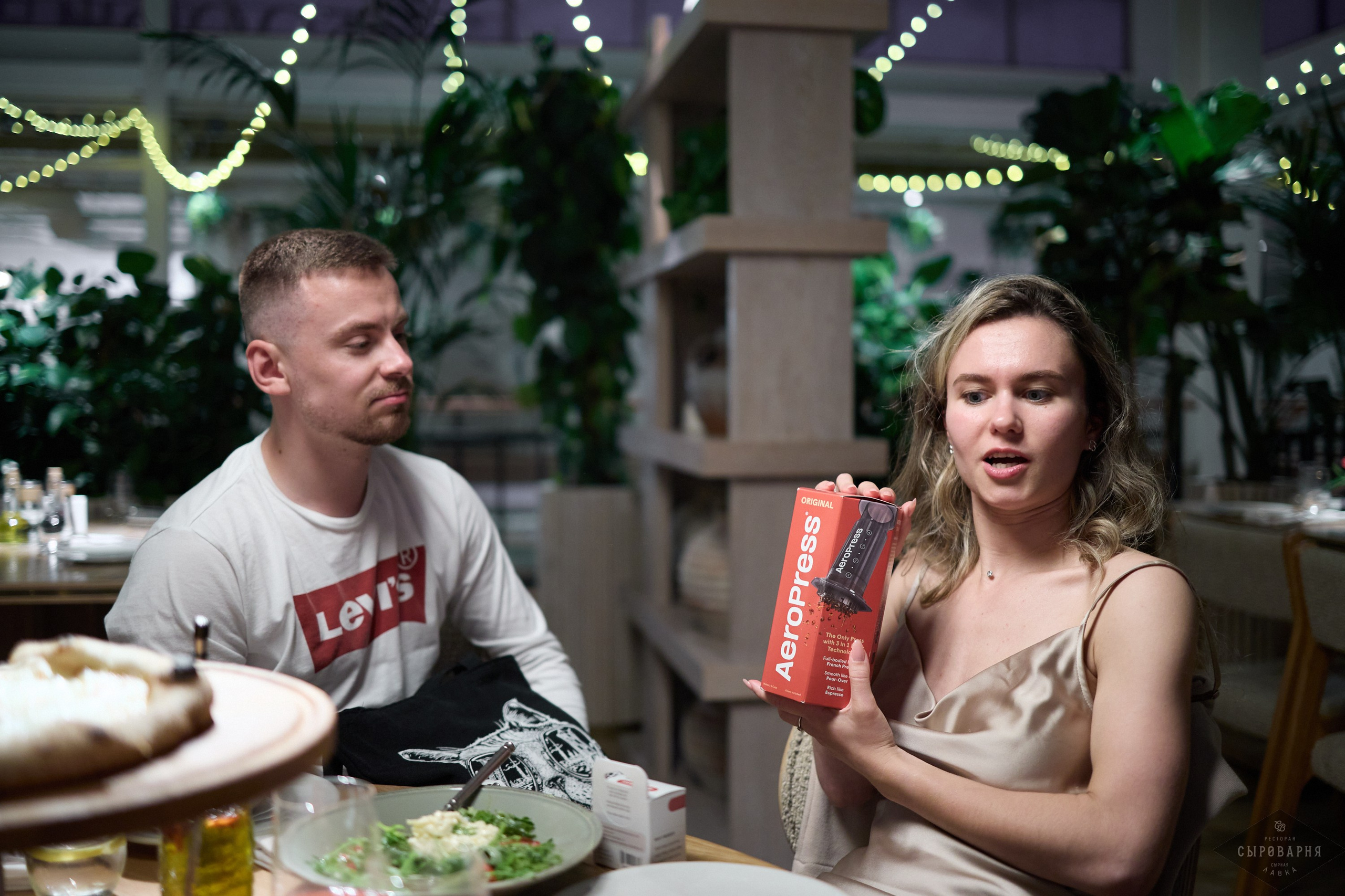 День рождения Алены в Сыроварне. Фотографъ Сергѣевъ. Поймать мгновеніе