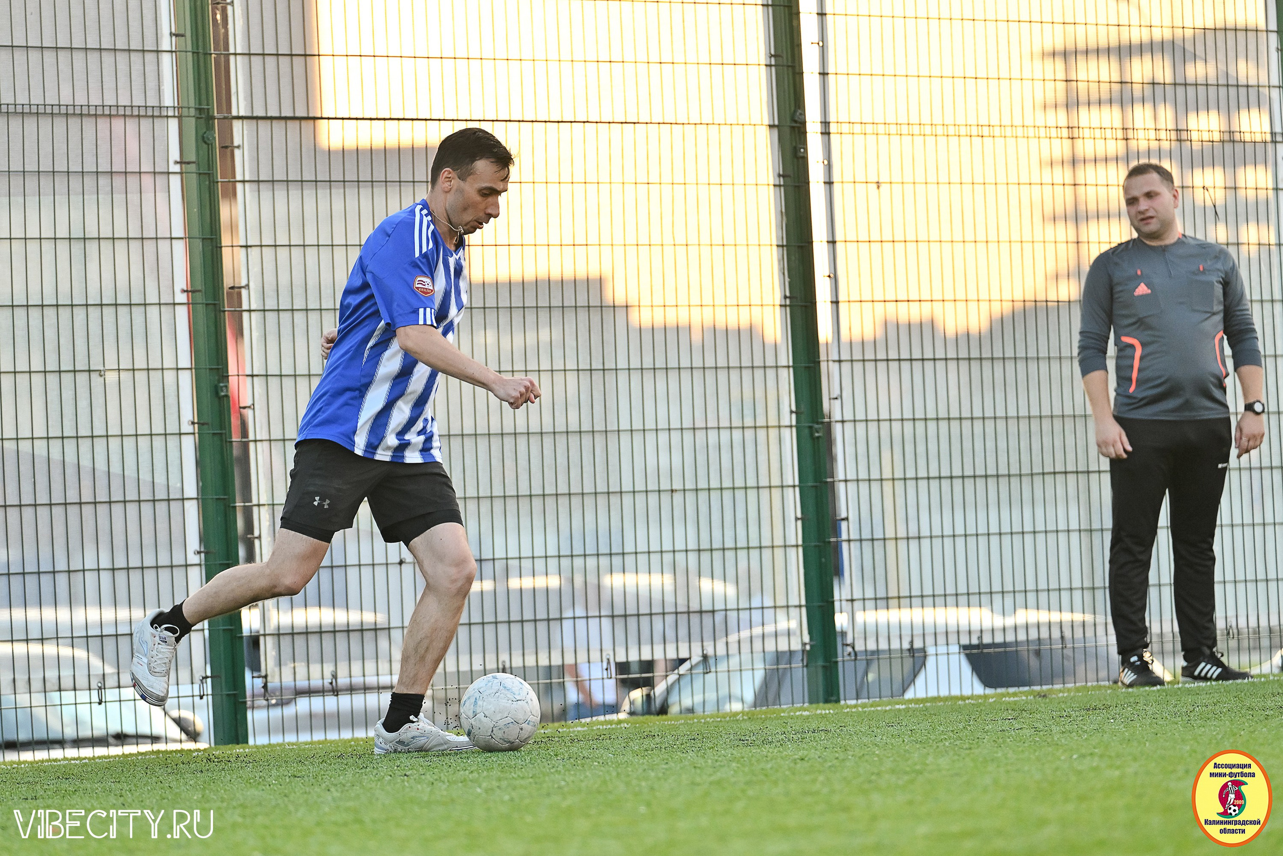 ИГРЫ МИНИ-ФУТБОЛЬНОЙ И КОРПОРАТИВНОЙ ЛИГИ. VIBECITY.RU Вайб Сити Ру Фоторепортажи Фотоотчеты Калининград