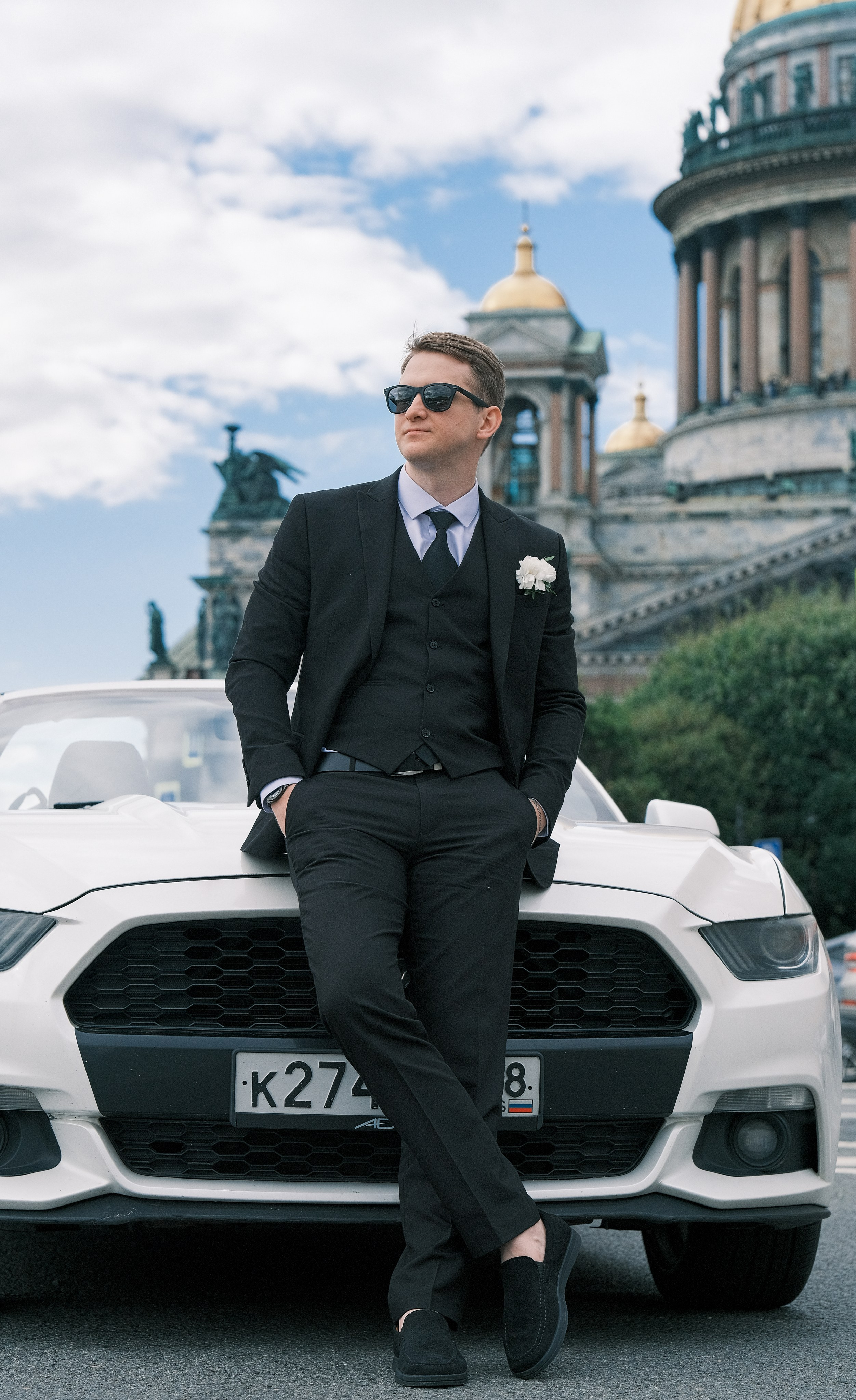 Жених с кабриолетом в Санкт-Петербурге