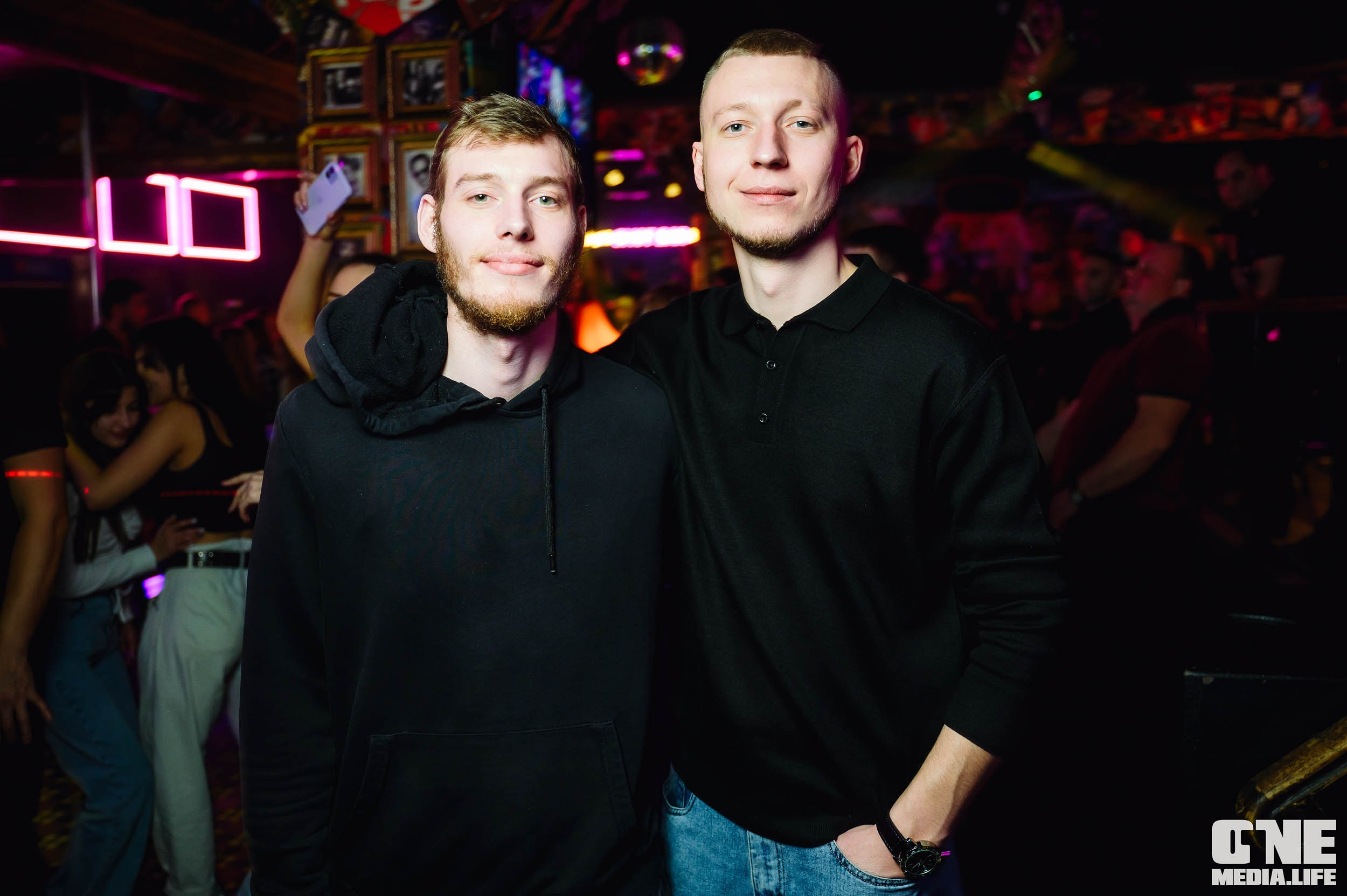 Фотоотчет из экстрим бара XxxX. One Media Life: фоторепортажи, фотоотчеты с мероприятий и заведений