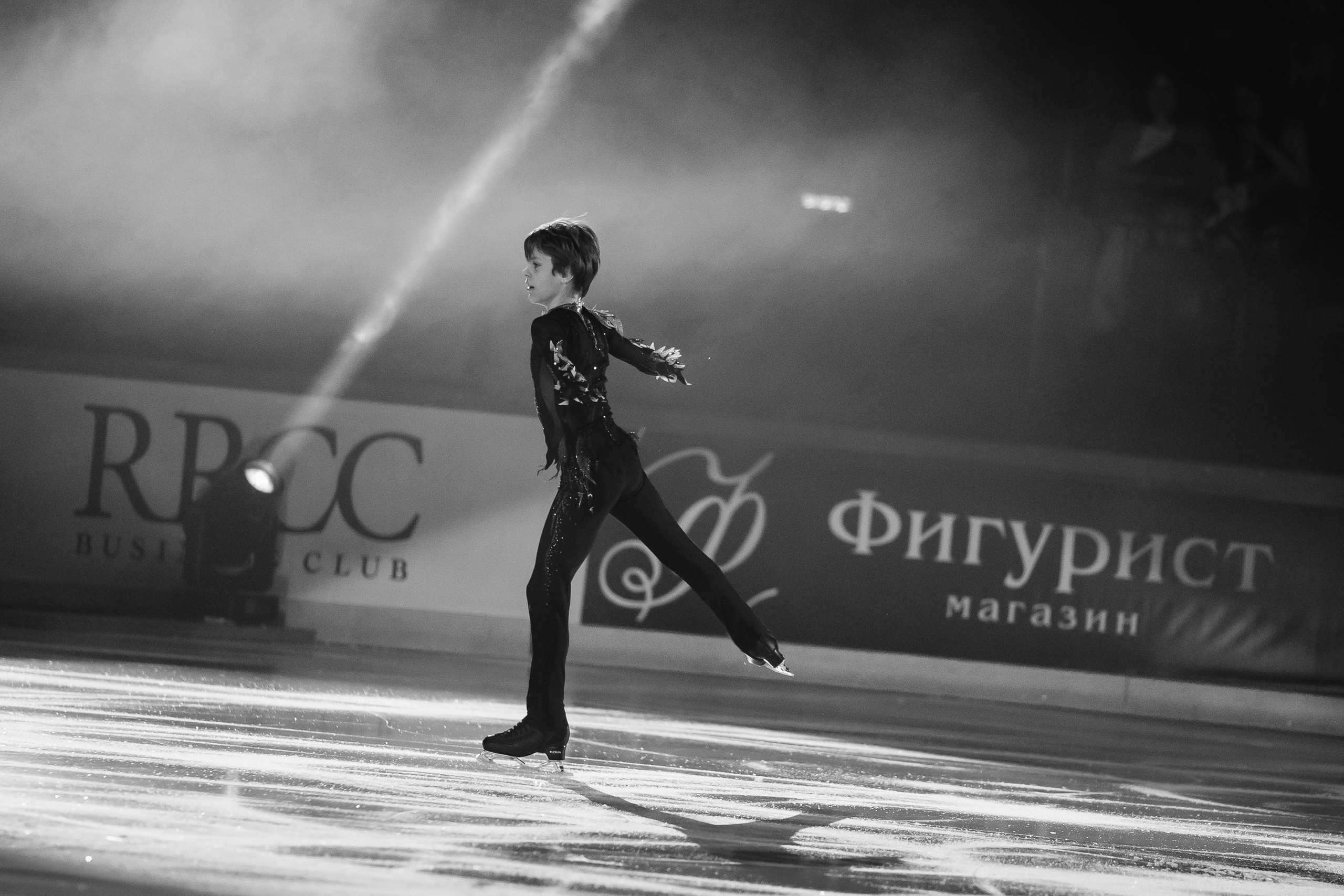 Шоу «Чемпионы на льду» в Новосибирске. Воробьева Ксения — Спортивный и танцевальный фотограф Новосибирск