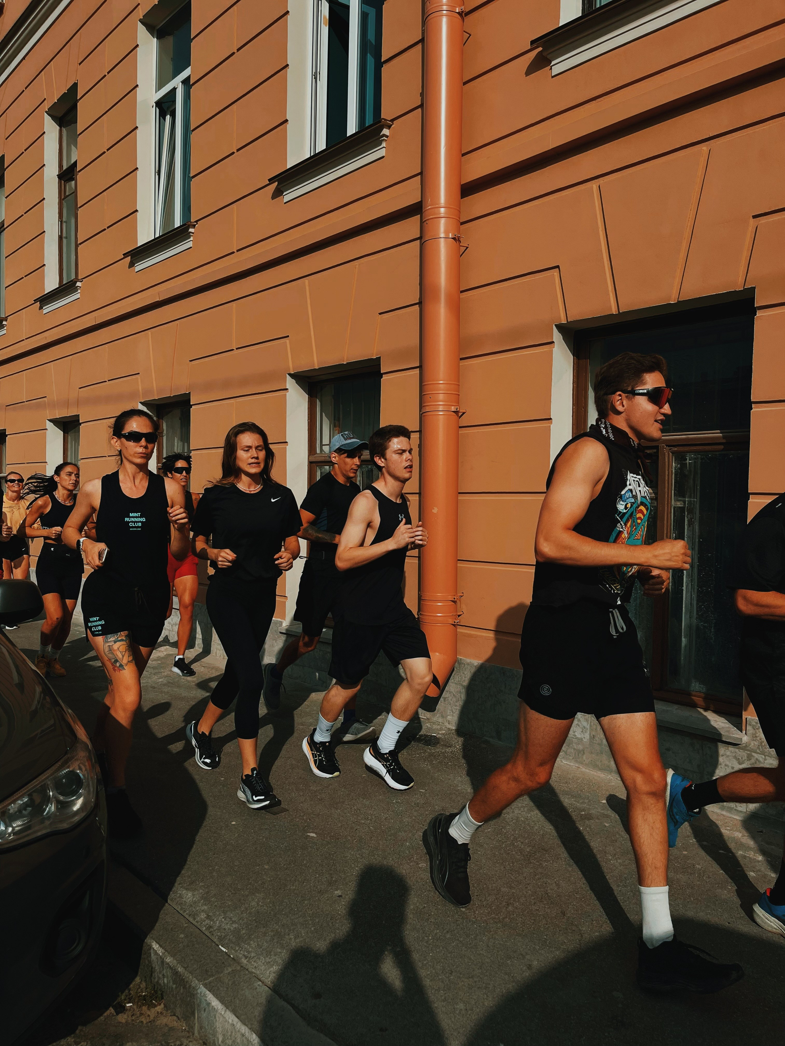 Mint running sept. Vladimir Tatko