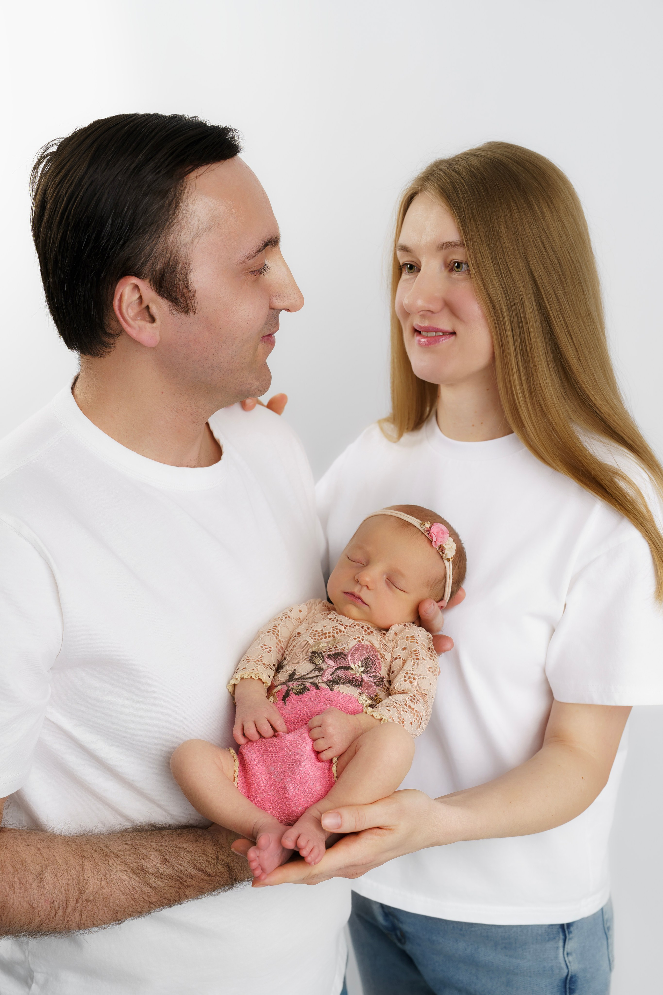 Фотосессия новорожденного (newborn). Фотограф новорожденных, детей до года и беременных в Симферополе