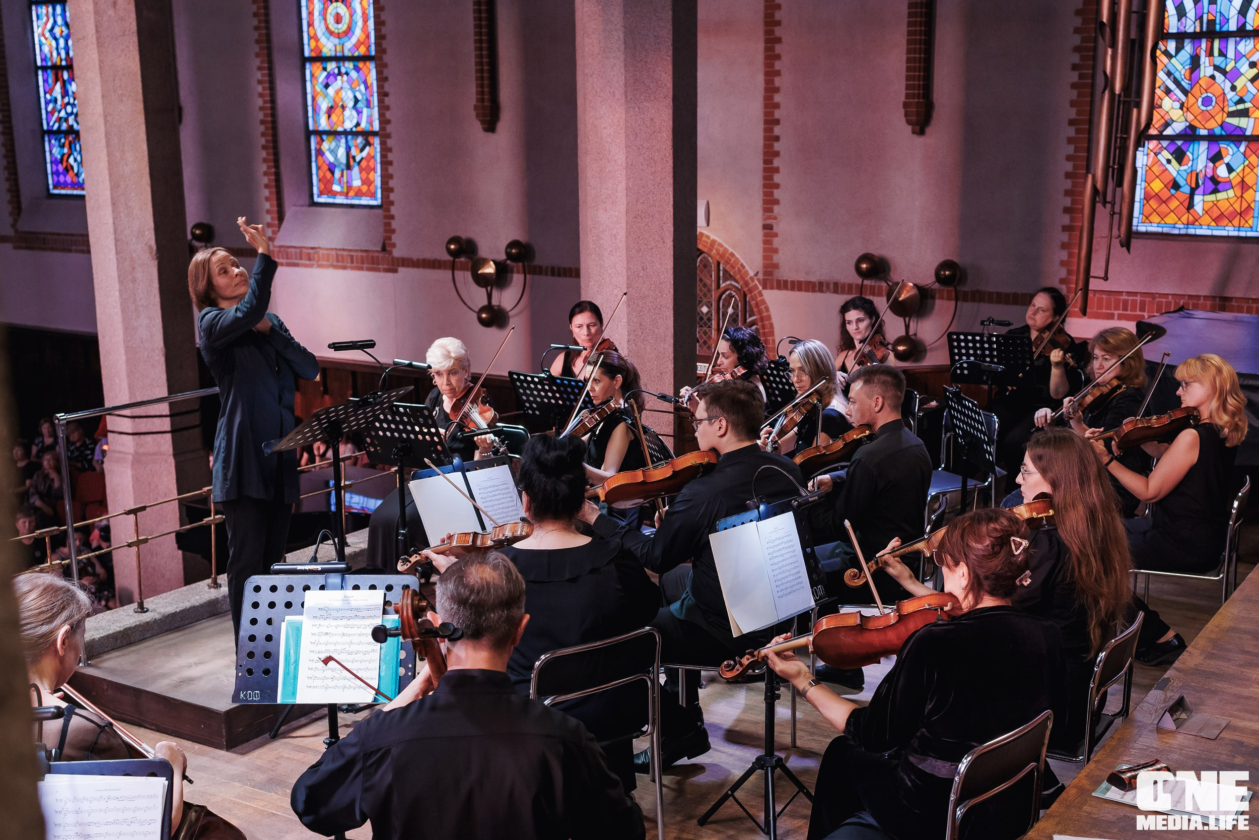 Фоторепортаж из Калининградской филармонии. One Media Life: фоторепортажи, фотоотчеты с мероприятий и заведений