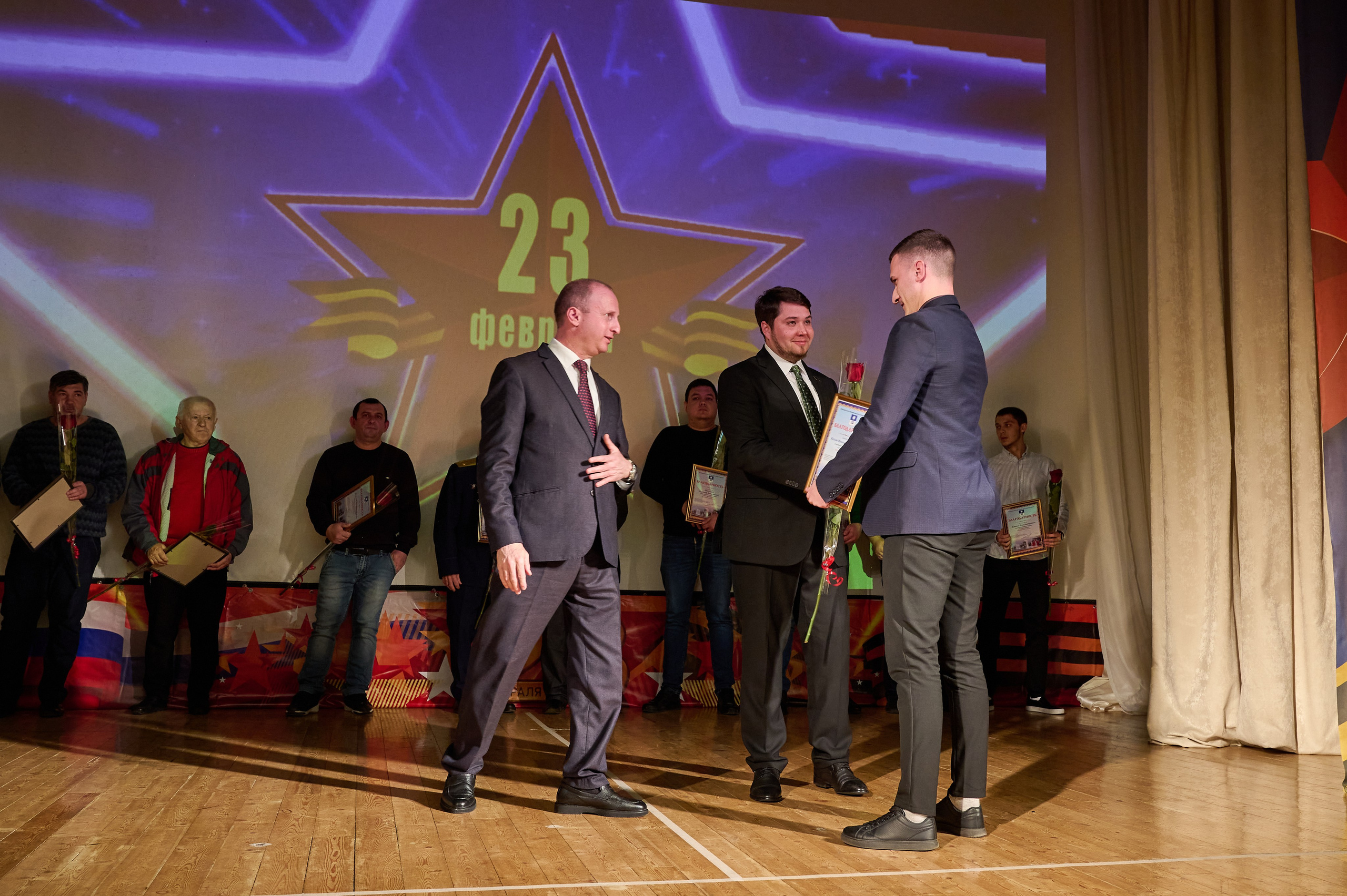 Кабардинка 23 февраля. Жизнь курорта Кабардинка в фотографиях