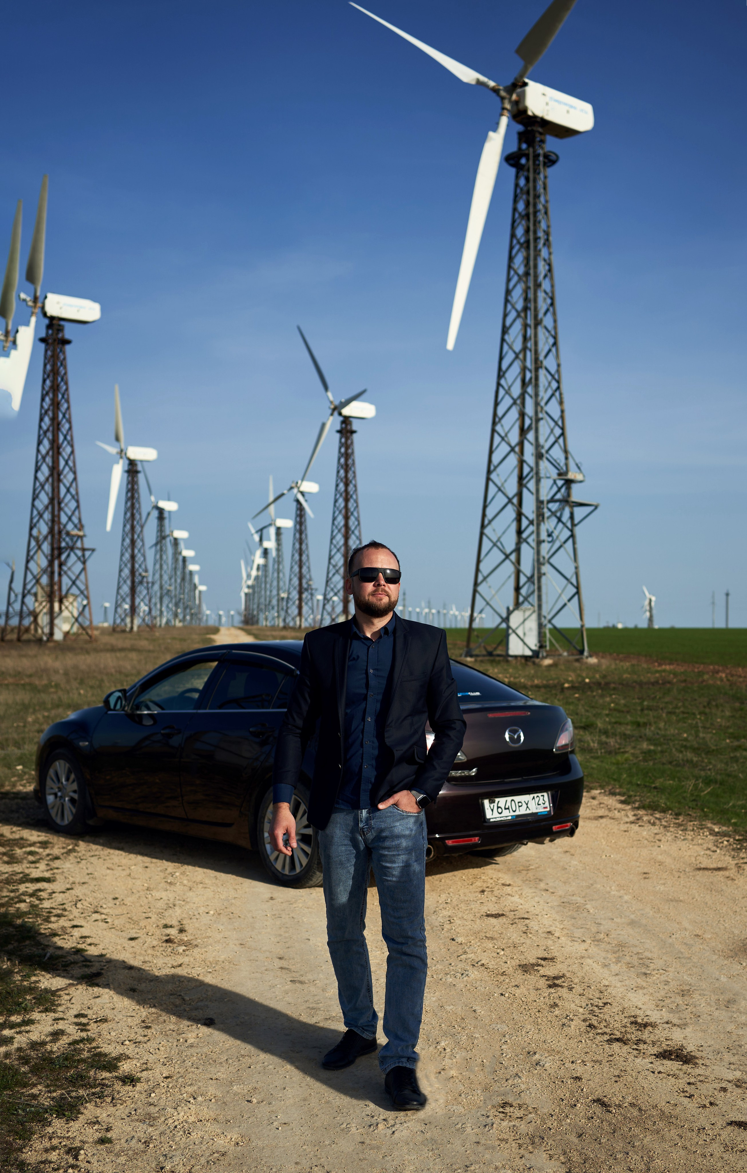 Мужская фотосессия в поле. Фотограф Зайцева Надежда. Фотосессия в Евпатории.