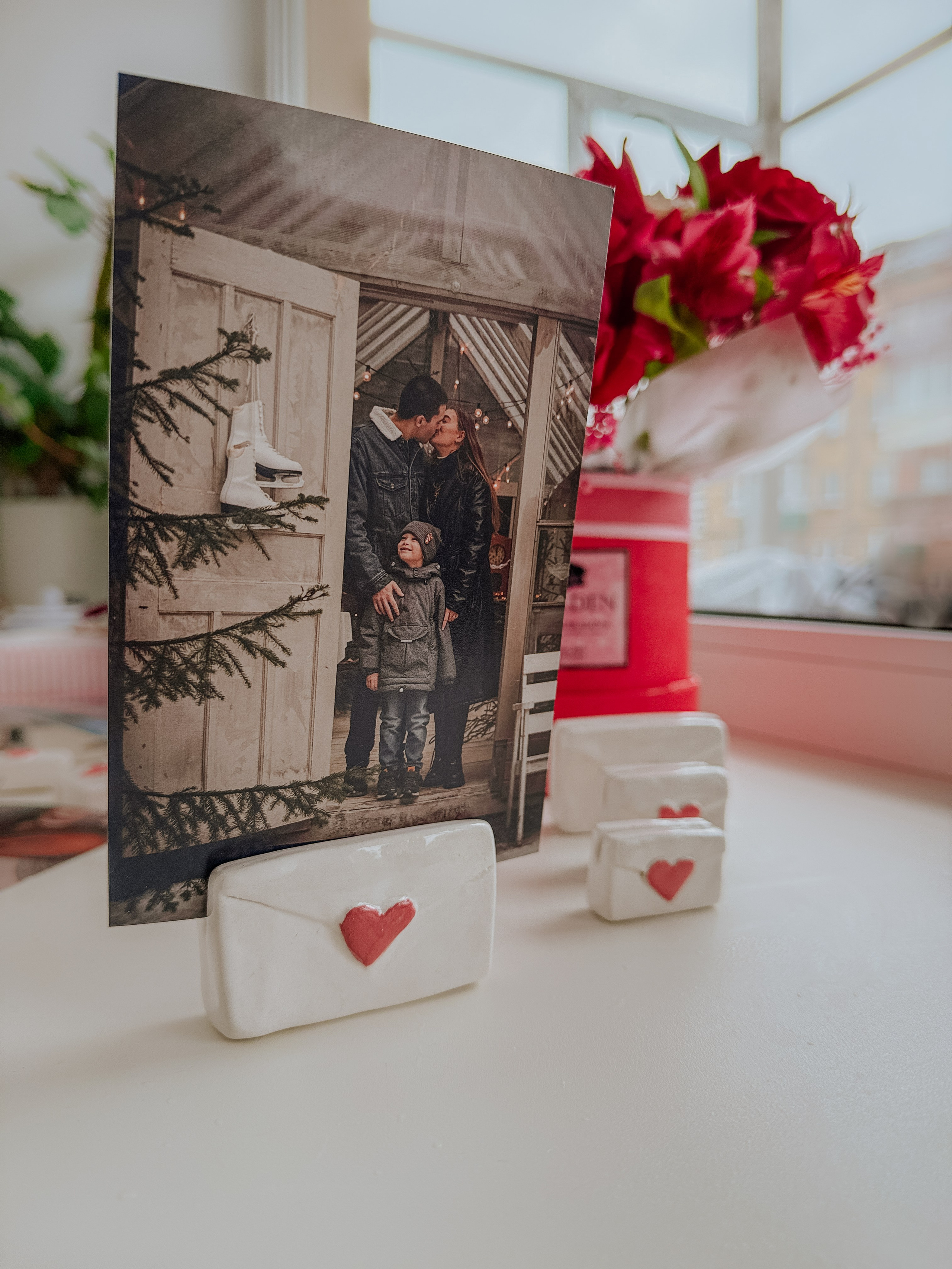 авторскаякерамика керамика мастеркласс гончарныйдворнижний тагил гончарныйдвор гончарка мастеркерамист мастерскаякерамики керамикааленыкосиновой лепкаизглины фотографкерамист кружевотагил колоколтагил гончарнаяшколаколокол подсвечникизглины тарелкаизглины чайныйнабор пуэр подставкаподфото магнит лошадкамагнит подставкаподблаговония