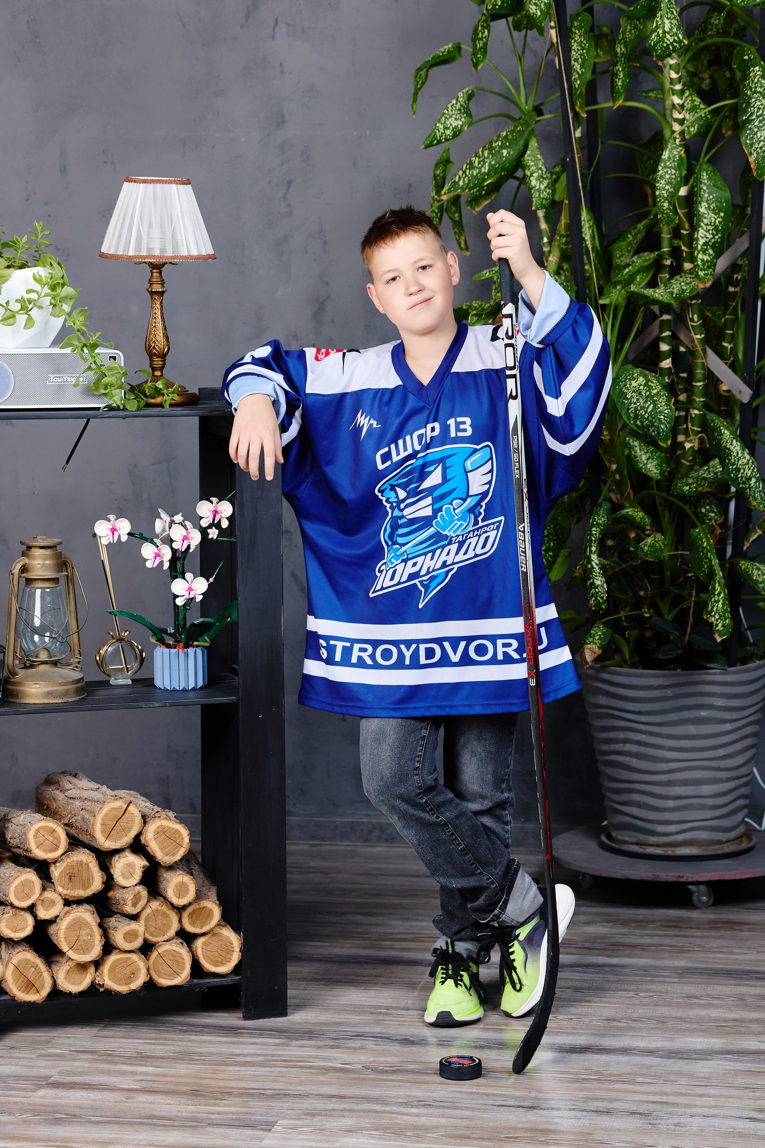 Съемка 5 класс Dark Loft. Фотограф Выпускные альбомы Таганрог Сергей Коробченко