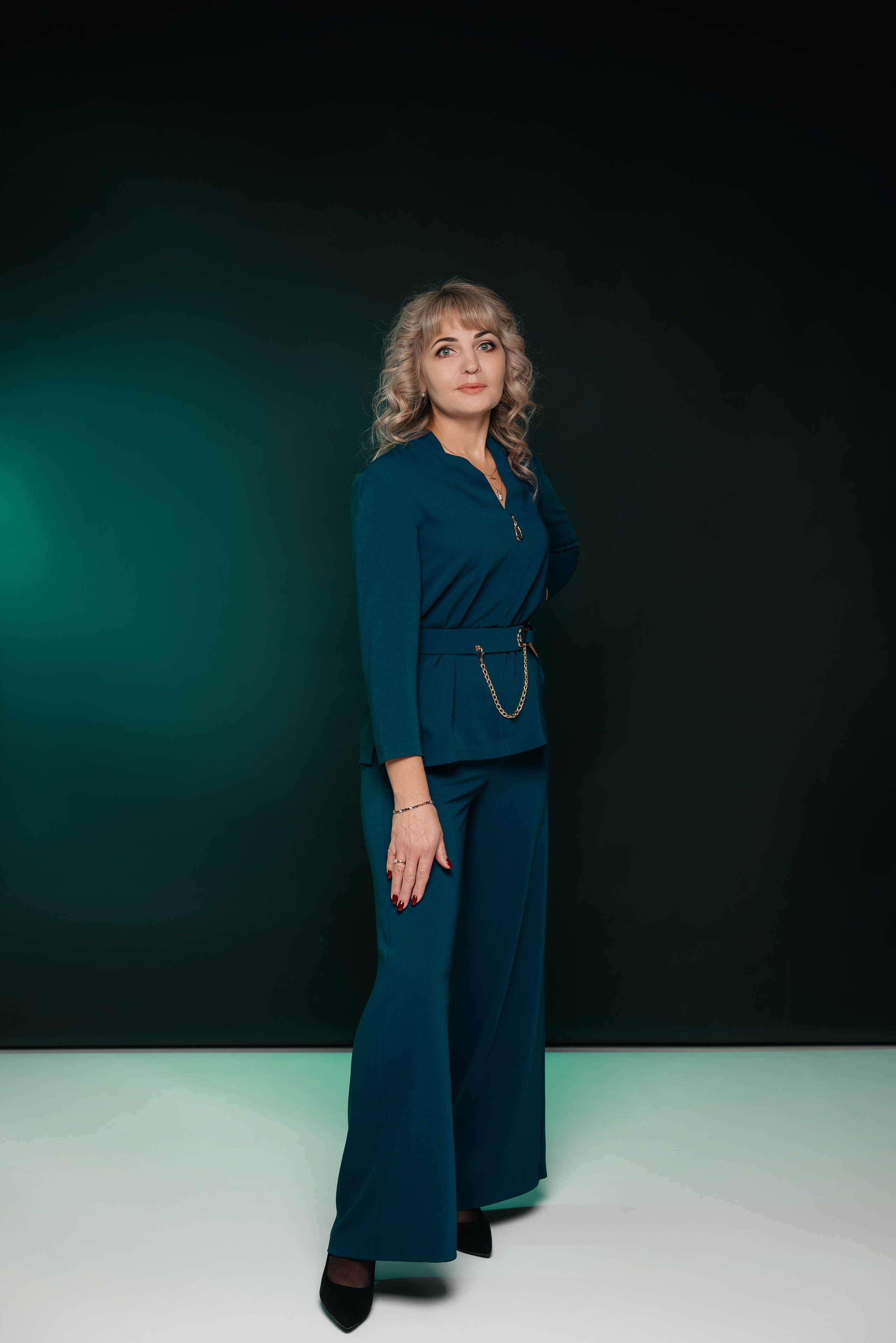 Студийная фотосессия в стиле VOGUE. Свадебный, семейный и школьный фотограф в Бийске Ксения Мамаева