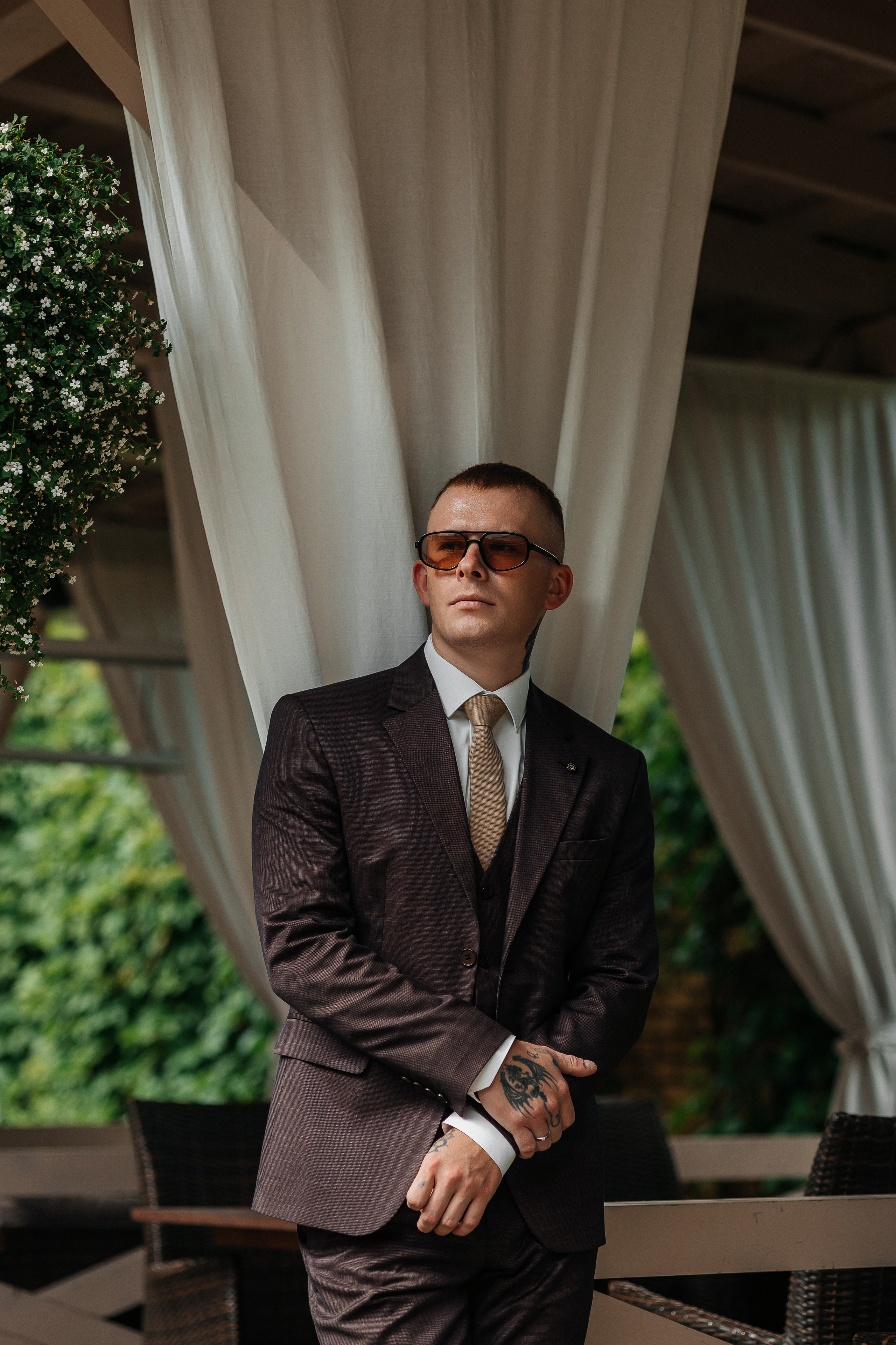 Красивая летняя свадьба в шатре. Олег Сверчков | Свадебный фотограф Вологда