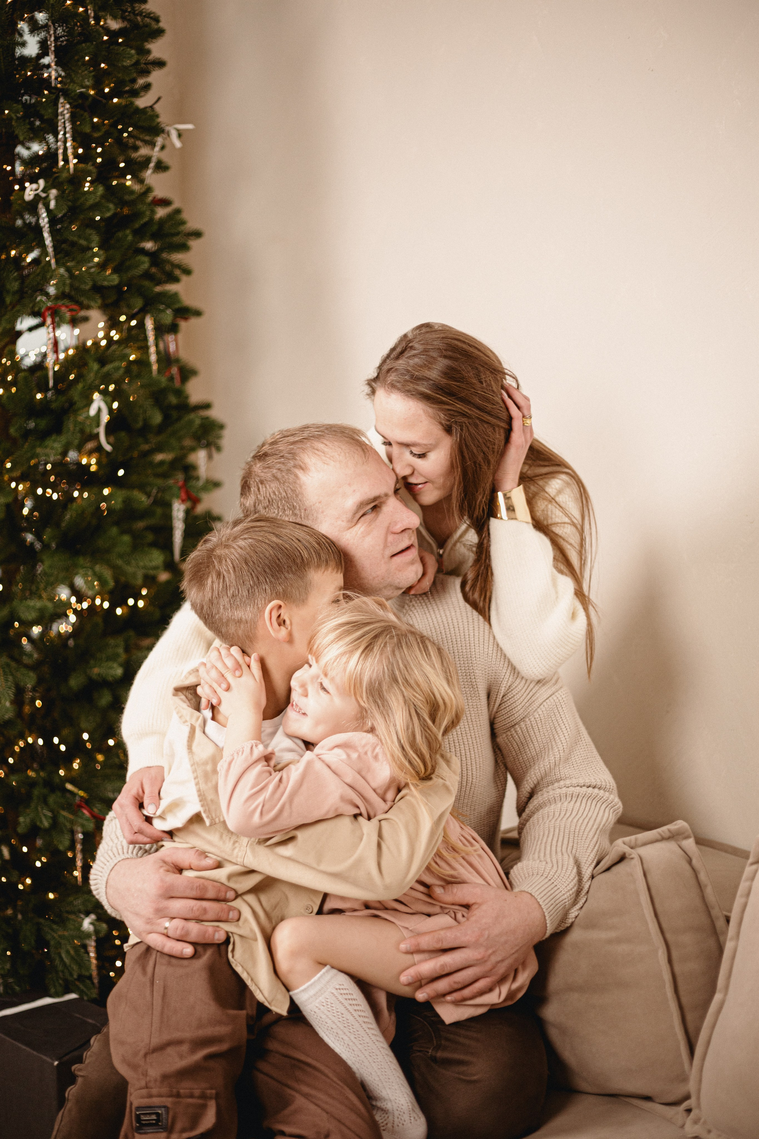 Новогодние. Арт-фотограф Крис Л. в Тобольске: портрет, семейные, свадьбы