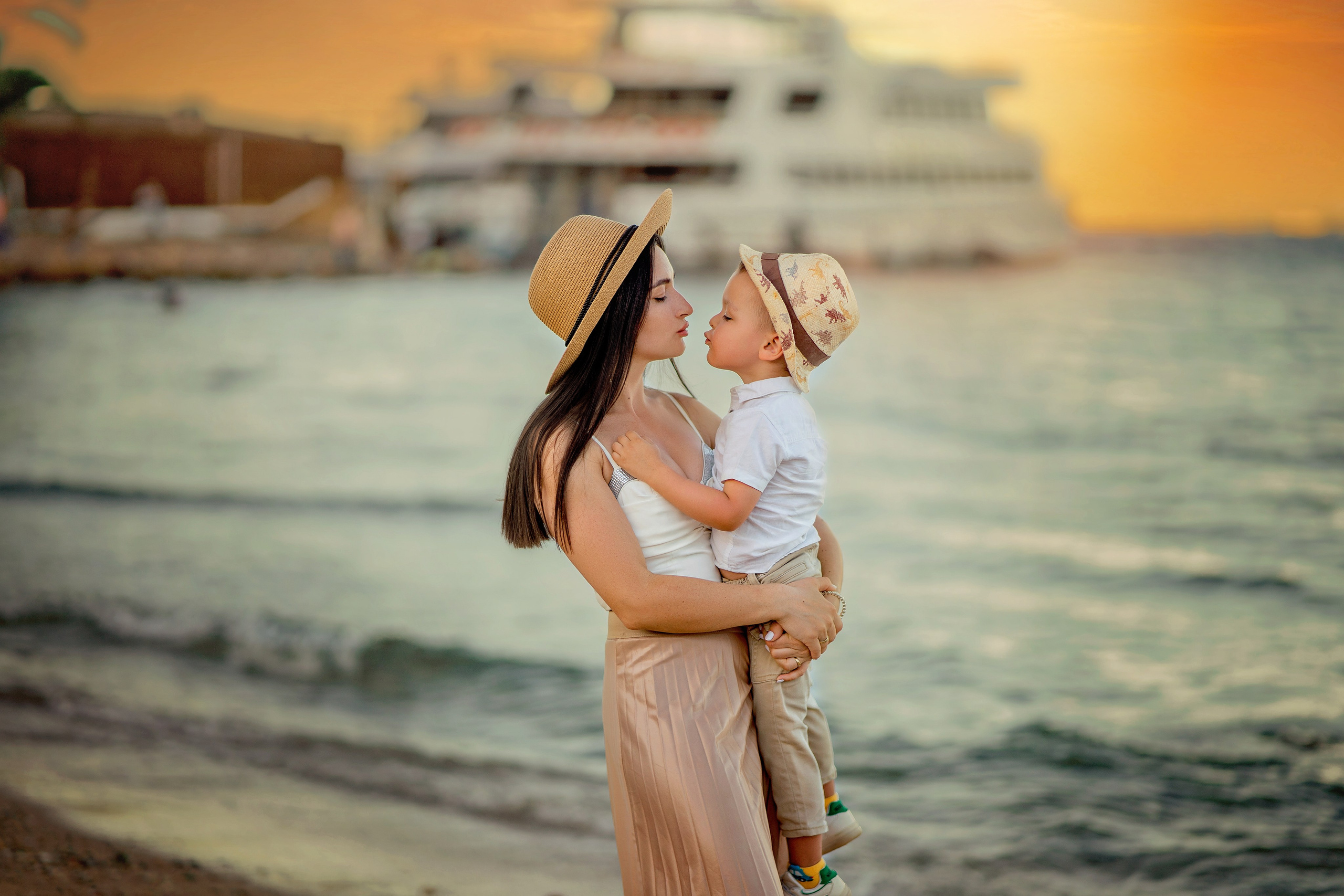 Фотосессия на диком пляже. Фотограф в Египте, Хургаде, Луксоре, Сафаге. Фотограф по всему миру
